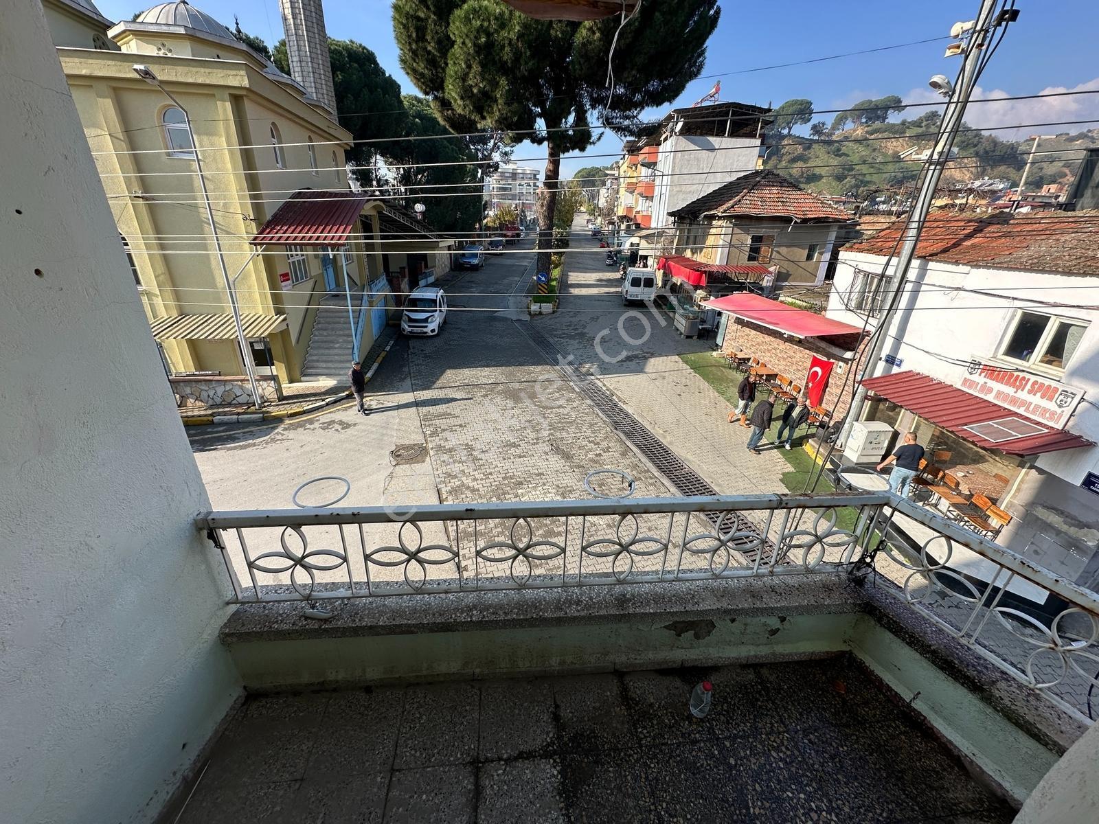 Nazilli Hürriyet Caddesinde Komple Satılık Bina + Dükkan — fotoğraf 18