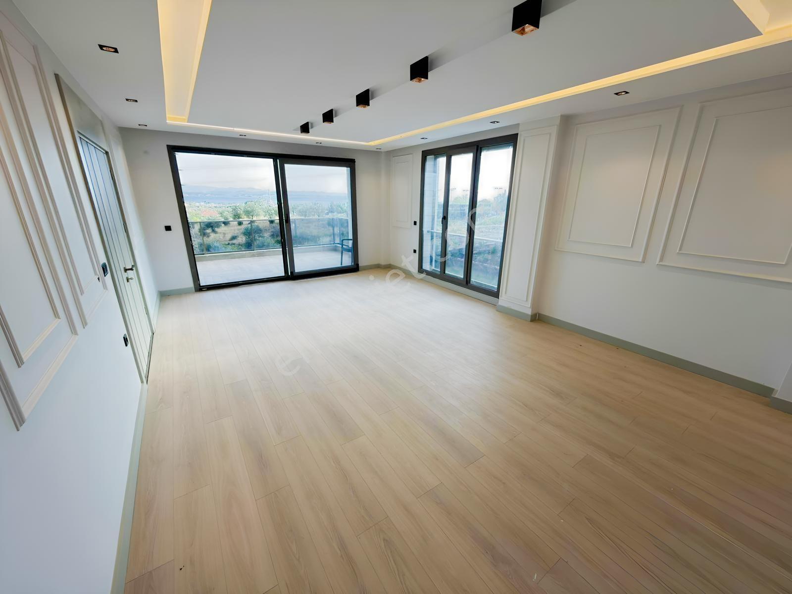 Avcı'dan 700m2 Arsa 260m2 Net Bahçeden Deniz Manz Yatay Villa — fotoğraf 6