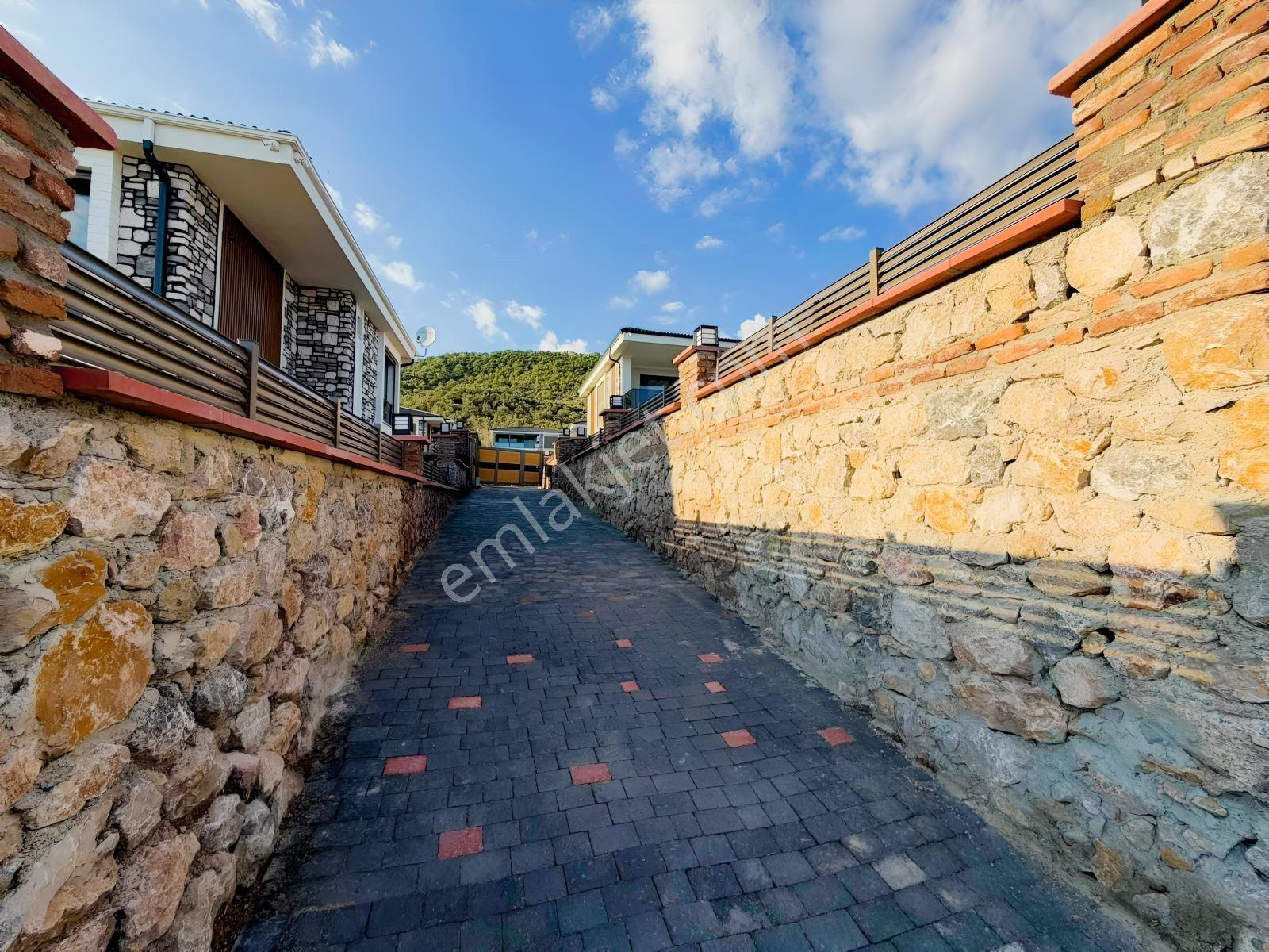 Avcı'dan 700m2 Arsa 260m2 Net Bahçeden Deniz Manz Yatay Villa — fotoğraf 20