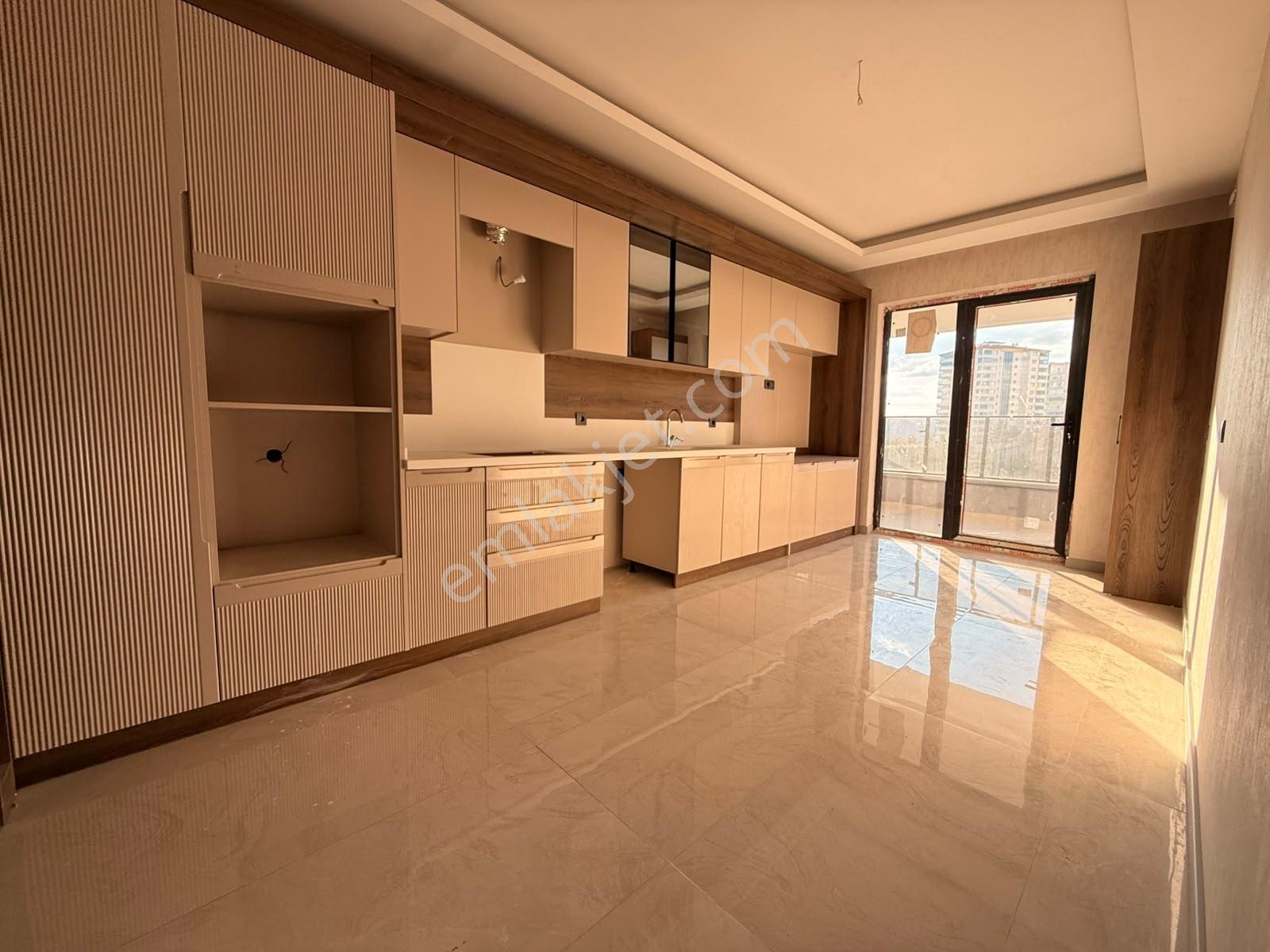 Natoyolu Cad.yakını Yerden Isıtmalı Sıfır Bina'da Lüks 3+1 Daire — fotoğraf 23