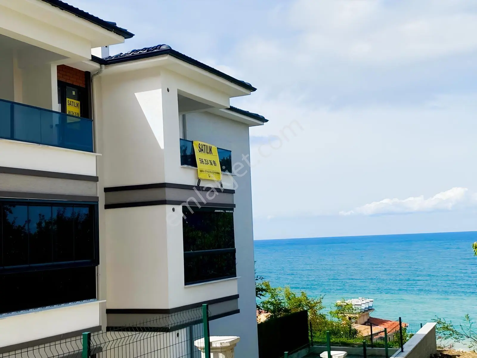Yine*Zeybek* Den Deniz Manzaralı 1+1/Sifir Daire 45.M2