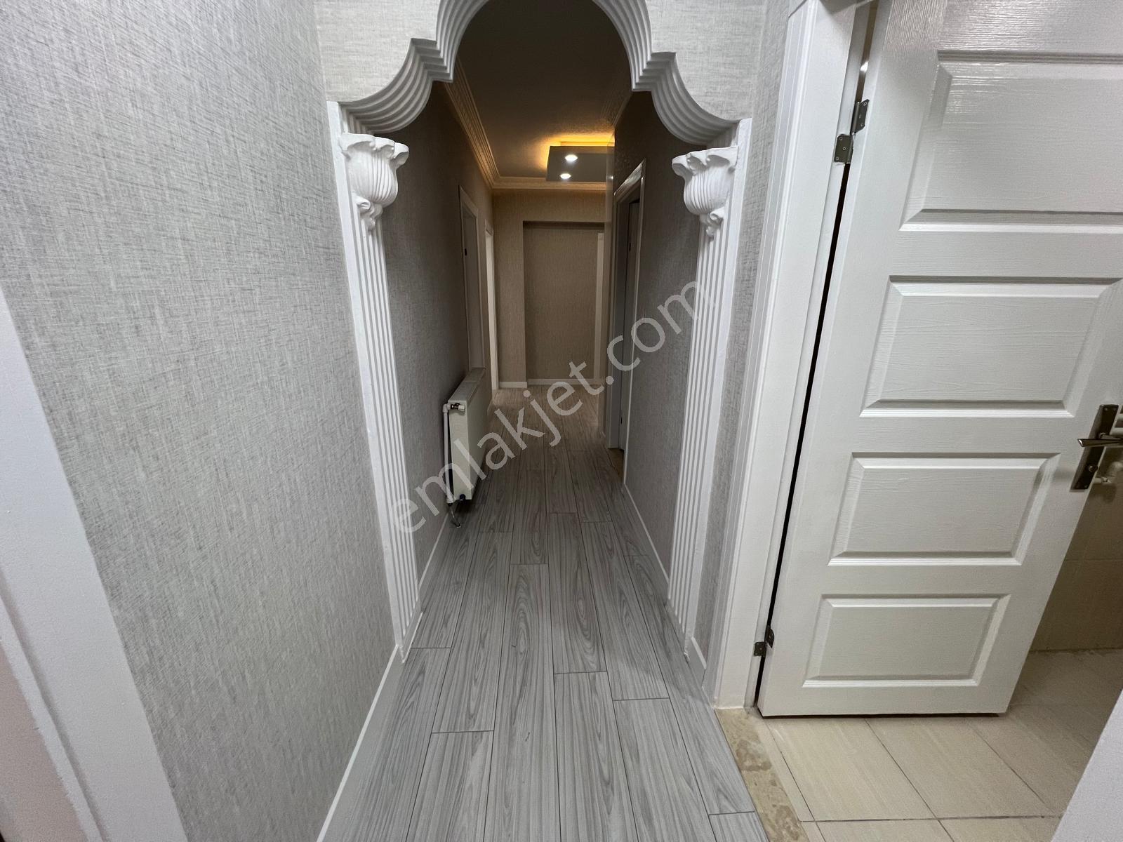 Ovacık Koblay Yakını 130 M2 Asansörlü 1.kat Yapılı 3 Balkonlu — fotoğraf 27