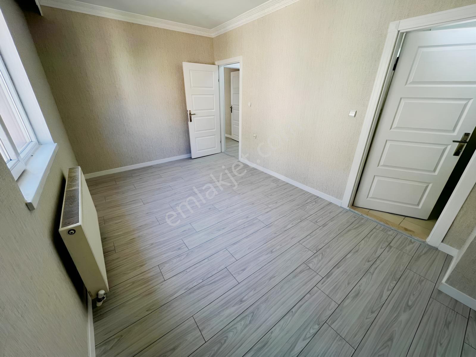 Ovacık Koblay Yakını 130 M2 Asansörlü 1.kat Yapılı 3 Balkonlu — fotoğraf 35