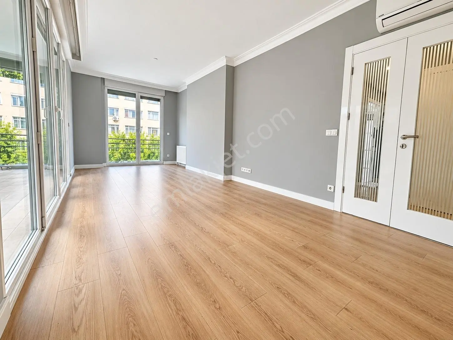 Erenköy'de 2+1 Net 85m2 Divanın Sokağın'da Boş Fırsat Daire — fotoğraf 5