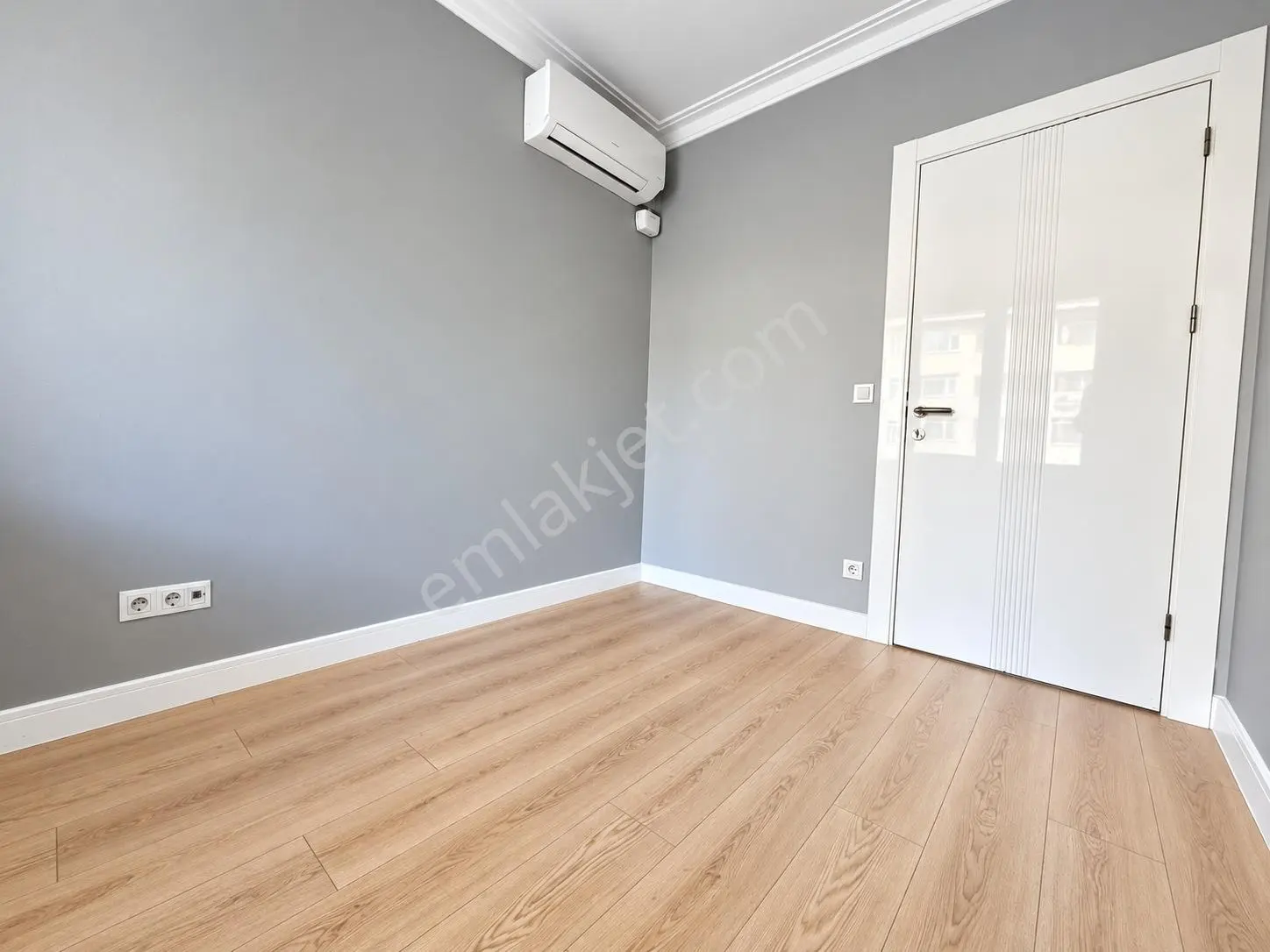Erenköy'de 2+1 Net 85m2 Divanın Sokağın'da Boş Fırsat Daire — fotoğraf 33