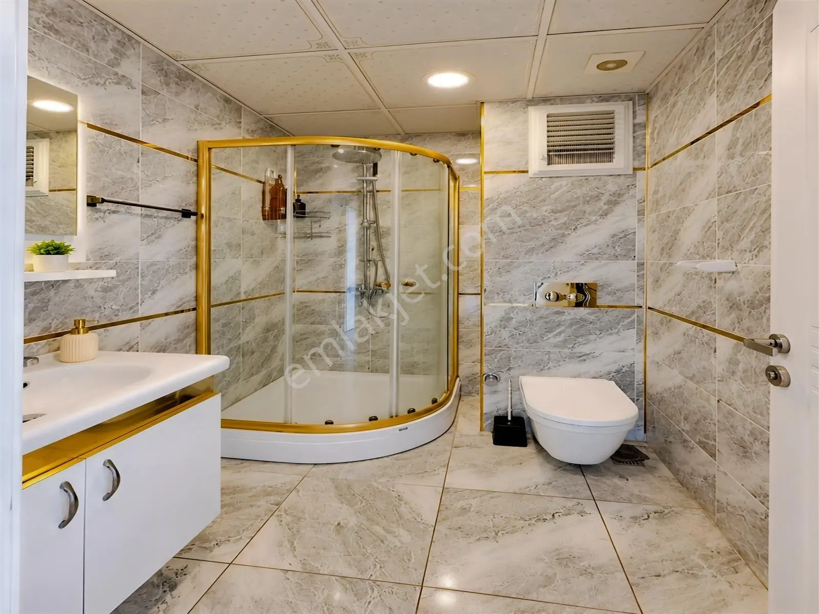 Metrobüse Yakın Lüks Sitede Penthouse Daire Ultra Geniş 2+1daire — fotoğraf 28