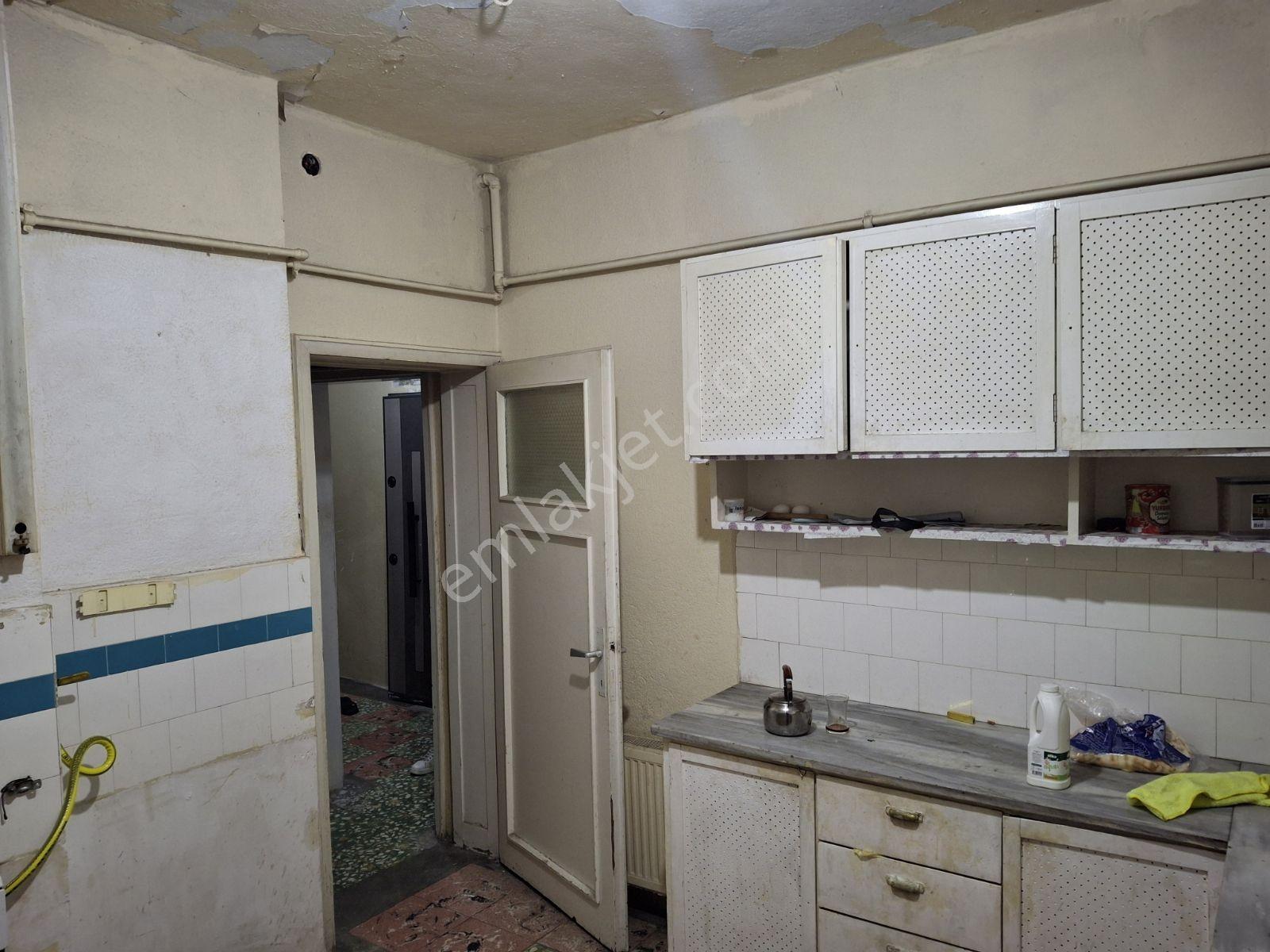 İhsaniye Mah Arakat 3+1 Satılık Daire — fotoğraf 11