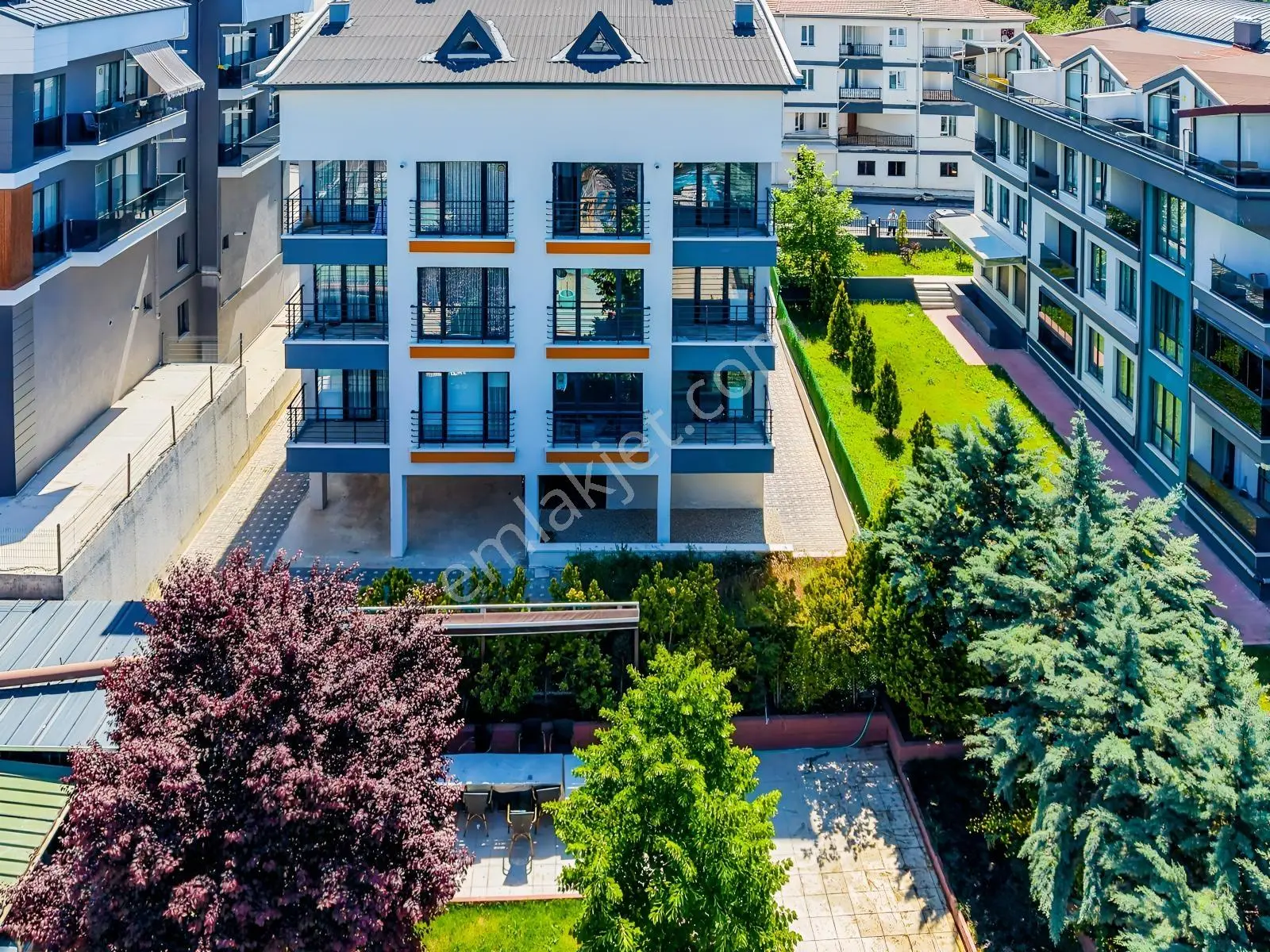 Kızılcaşar'da Çatı Dubleks 4+1 İskanlı Takaslı Satılık Daire — fotoğraf 3