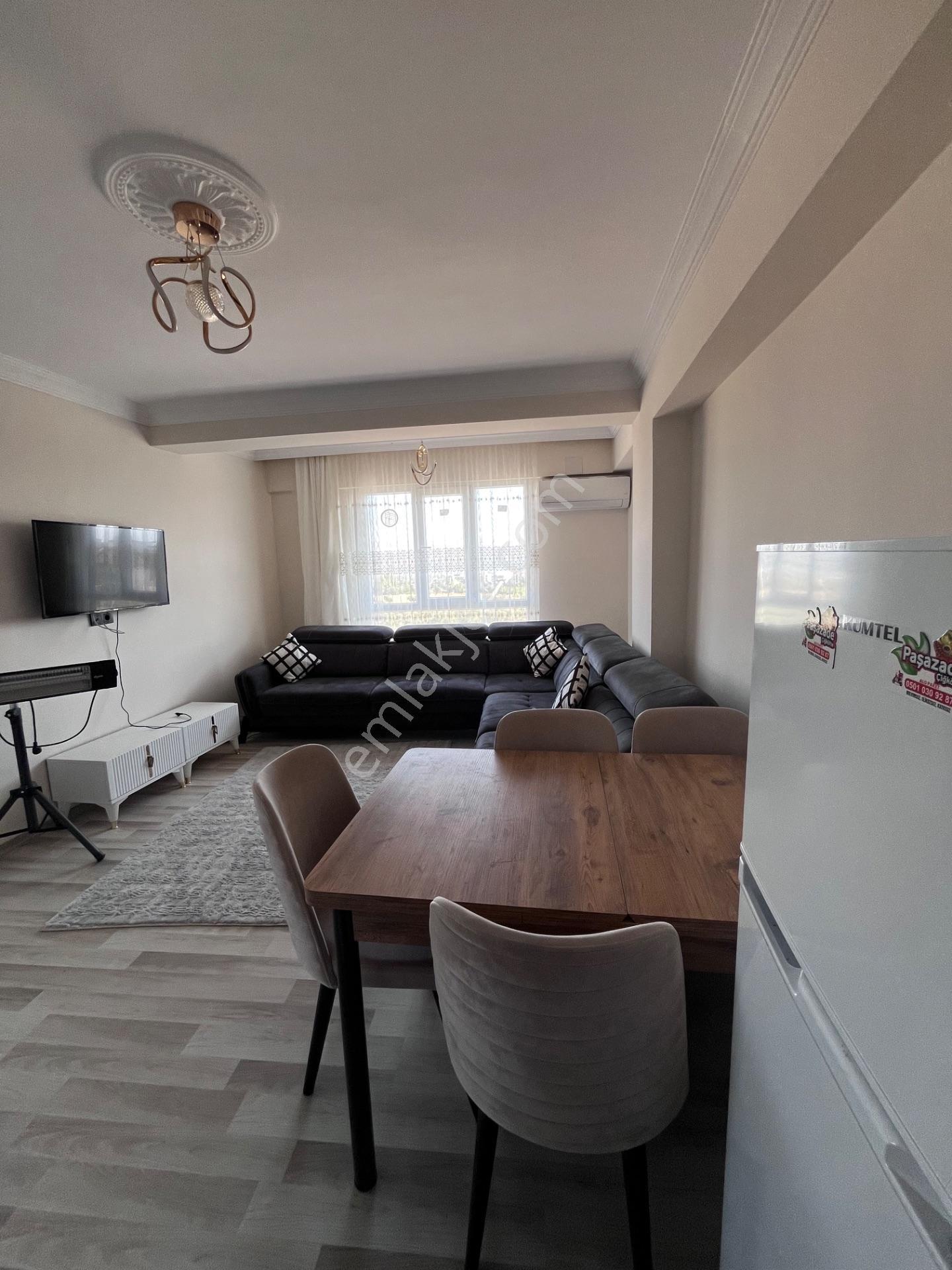 Alaşehir'de Satılık Eşyalı 1+1 Modern Daire — fotoğraf 6