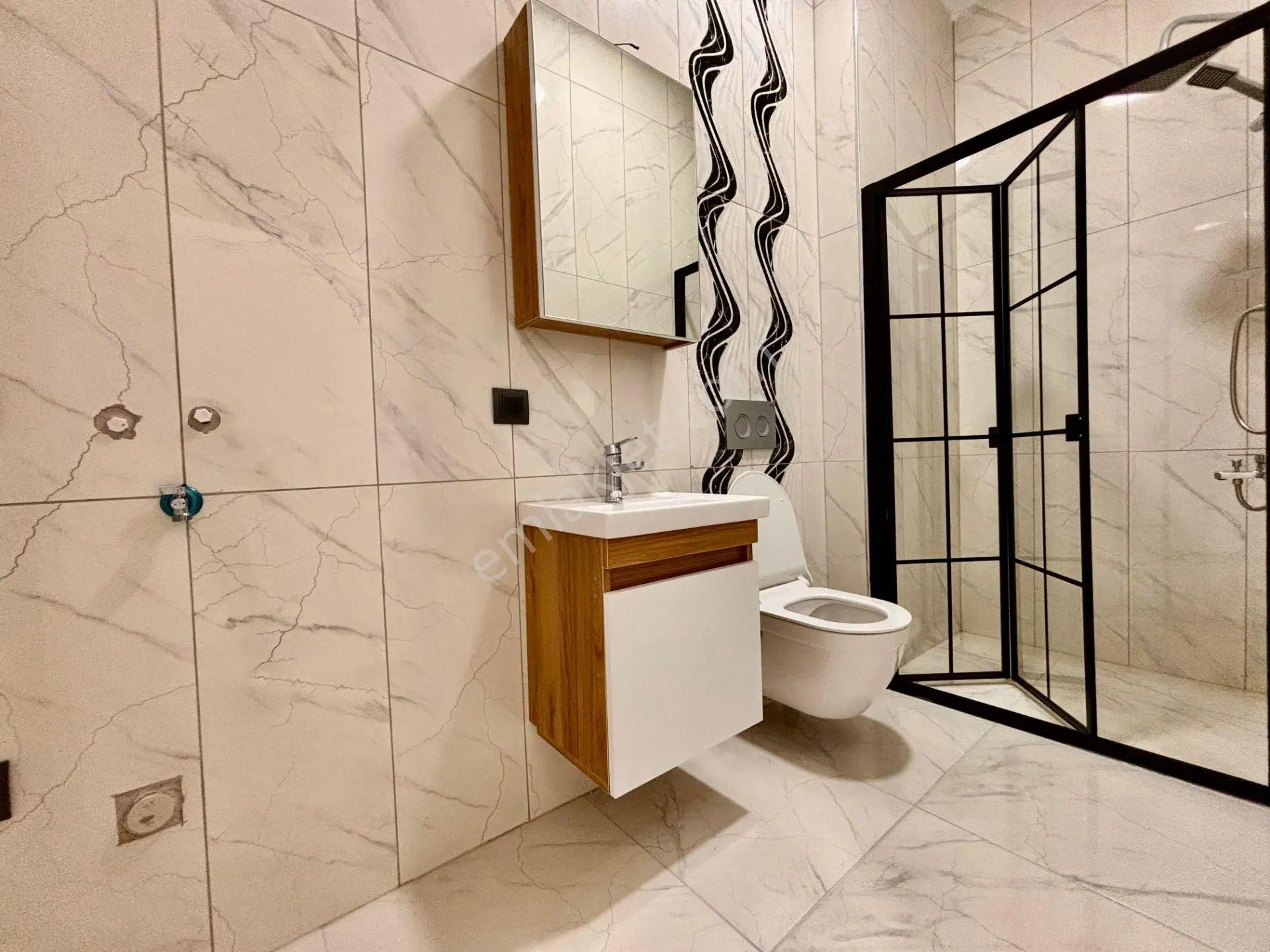 ꧁ay Emlaktan꧂akçay'da Denize Sadece 600 Mt Ebeveyn Banyolu Yazlık 3+1 Ultra Lüks Dublex Daire — fotoğraf 8