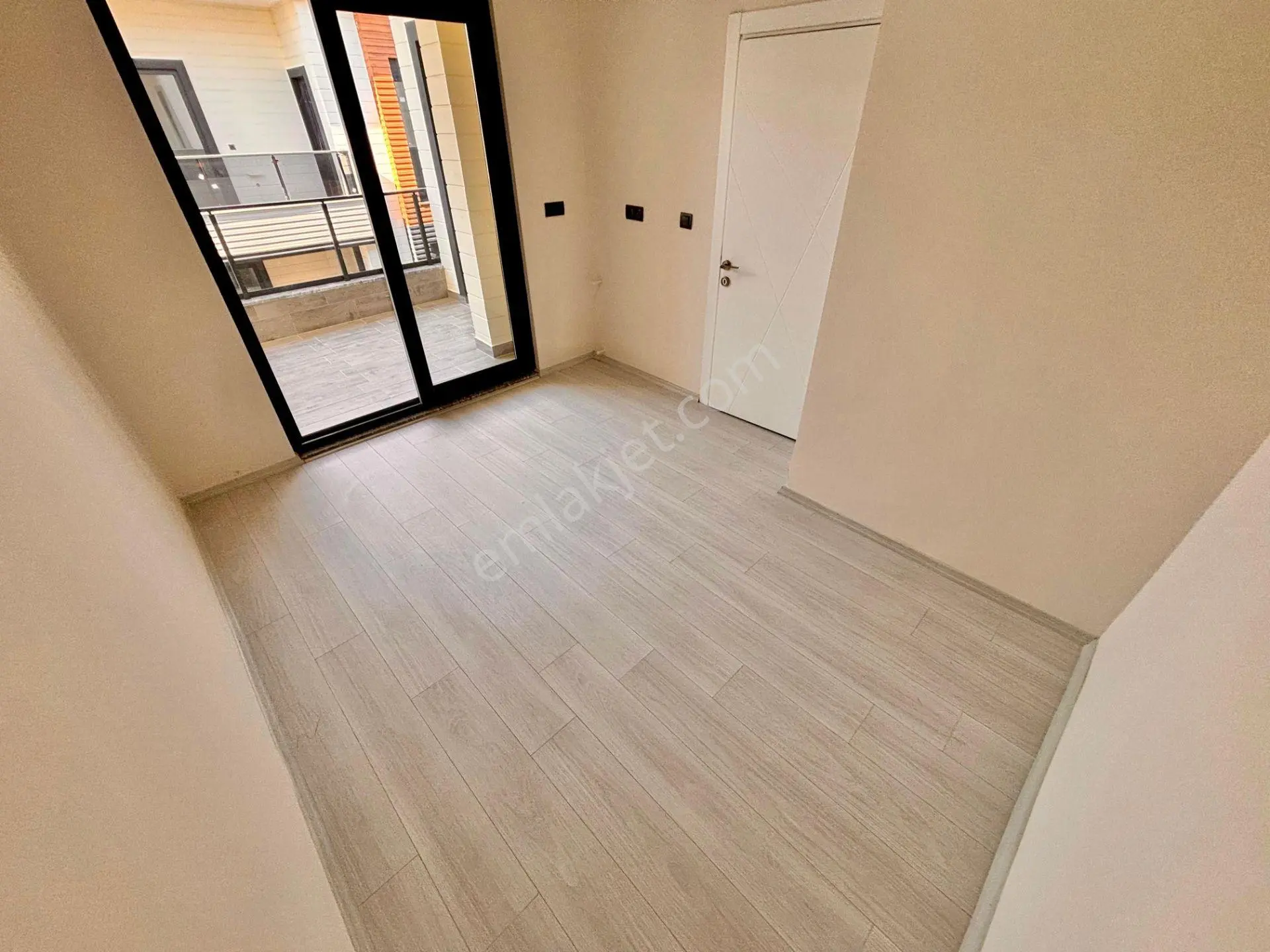 ꧁ay Emlaktan꧂akçay'da Denize Sadece 600 Mt Ebeveyn Banyolu Yazlık 3+1 Ultra Lüks Dublex Daire — fotoğraf 21