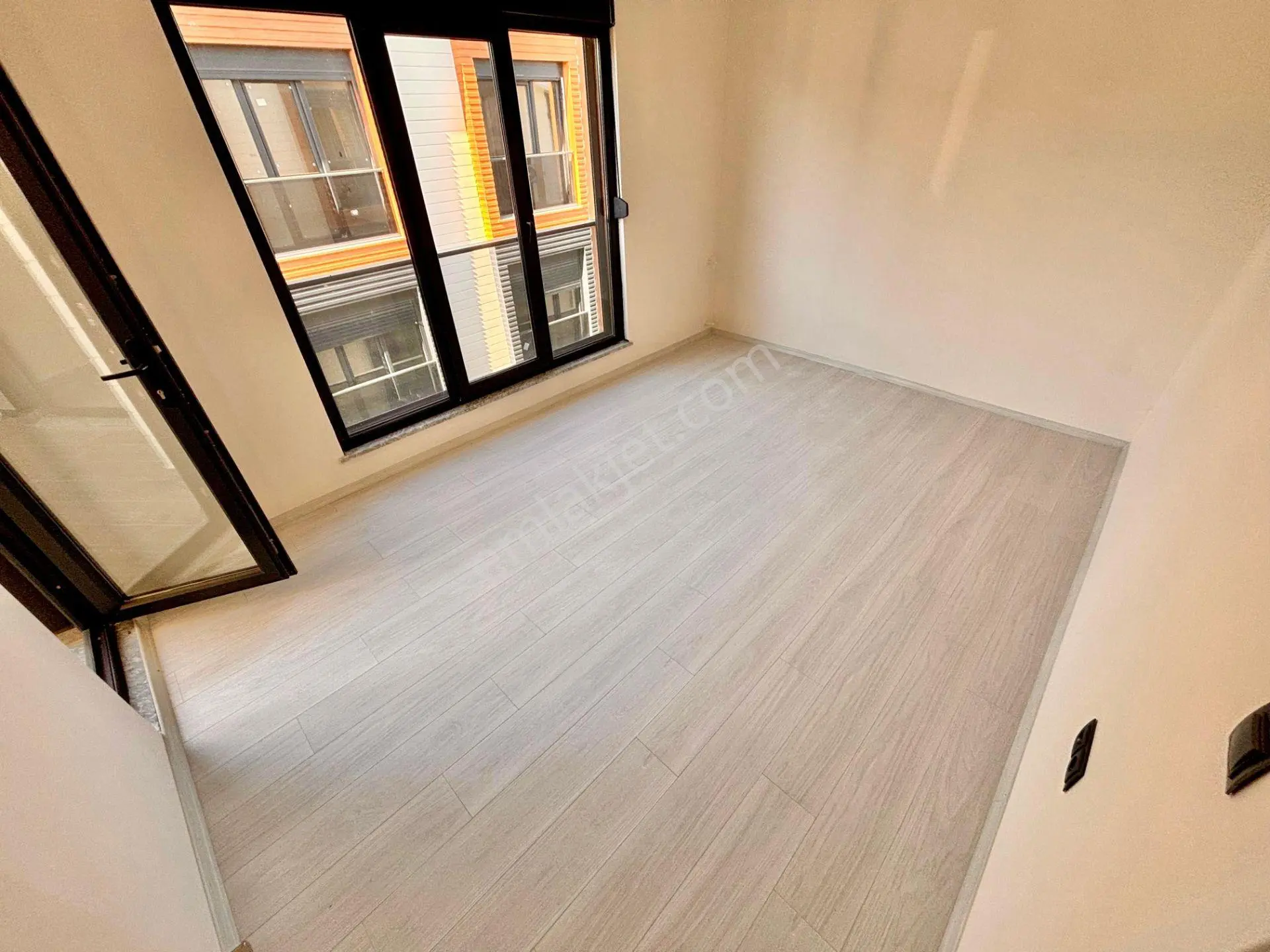 ꧁ay Emlaktan꧂akçay'da Denize Sadece 600 Mt Ebeveyn Banyolu Yazlık 3+1 Ultra Lüks Dublex Daire — fotoğraf 24