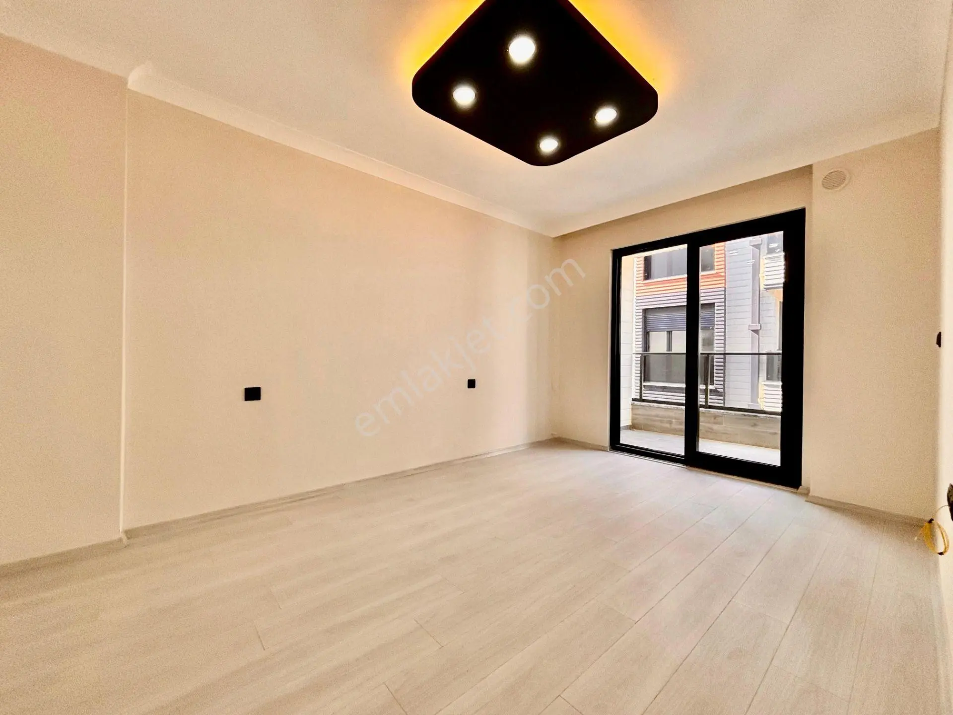 ꧁ay Emlaktan꧂akçay'da Denize Sadece 600 Mt Ebeveyn Banyolu Yazlık 3+1 Ultra Lüks Dublex Daire — fotoğraf 25
