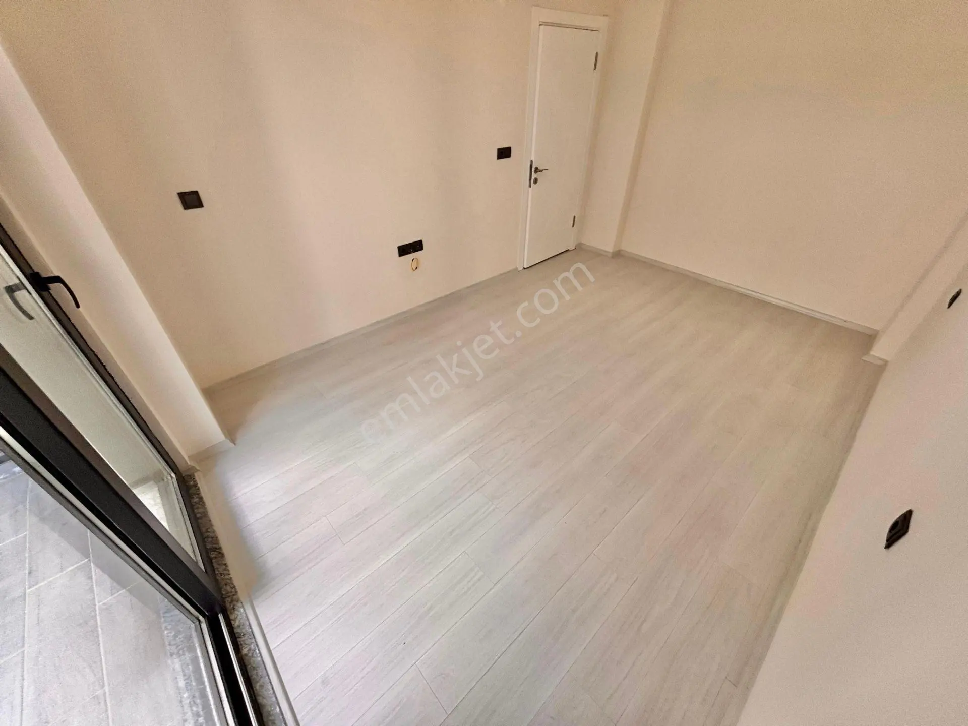 ꧁ay Emlaktan꧂akçay'da Denize Sadece 600 Mt Ebeveyn Banyolu Yazlık 3+1 Ultra Lüks Dublex Daire — fotoğraf 28