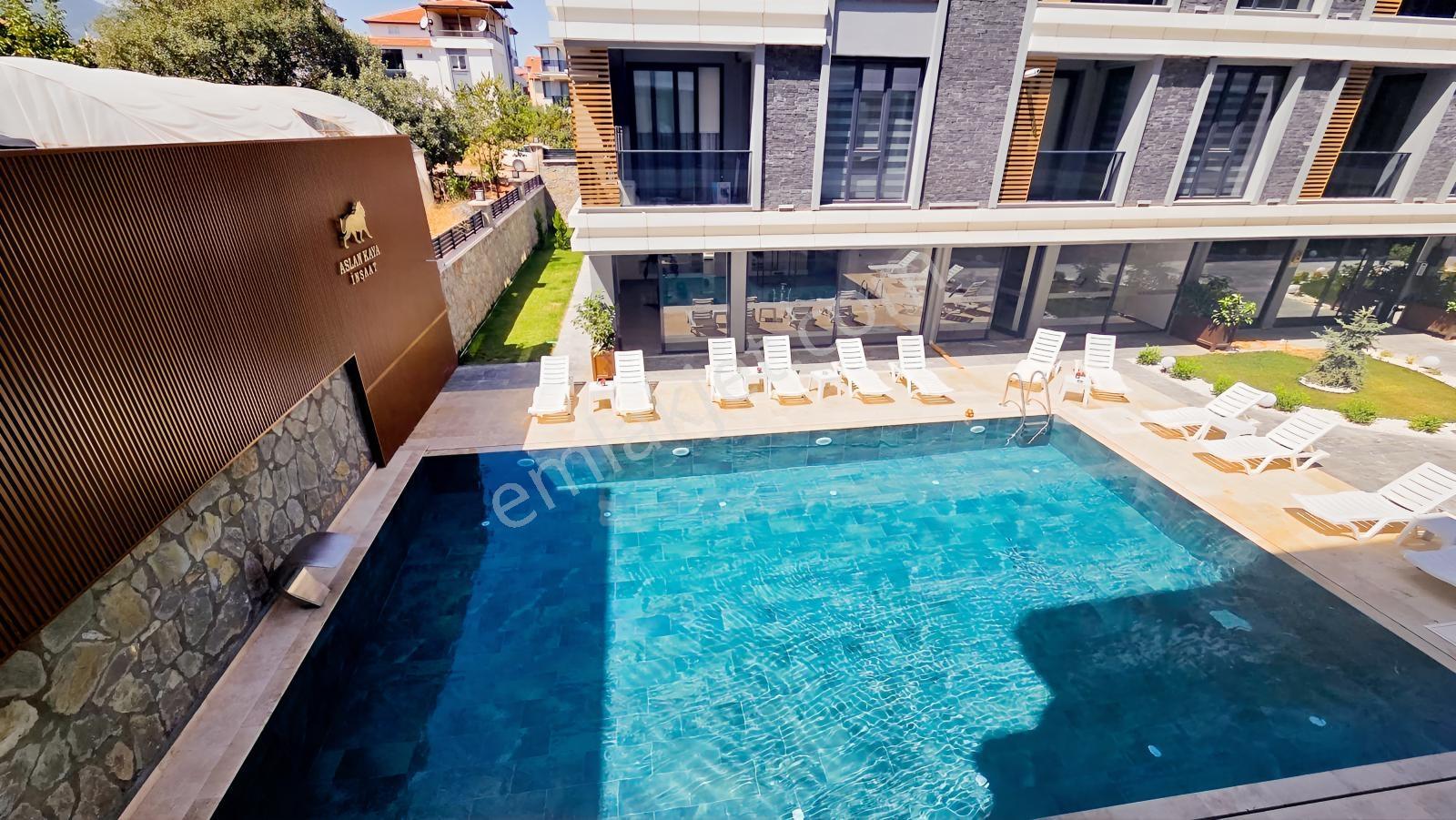 C21 Loft'tan Servergazi'de Havuzlu Sitede Eşyalı Satılık 2+1 — fotoğraf 16