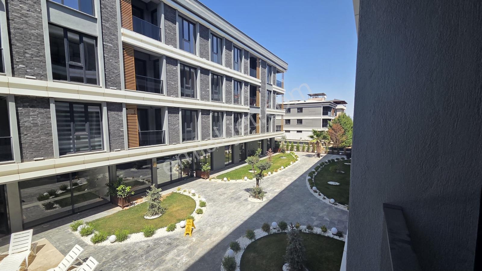 C21 Loft'tan Servergazi'de Havuzlu Sitede Eşyalı Satılık 2+1 — fotoğraf 21