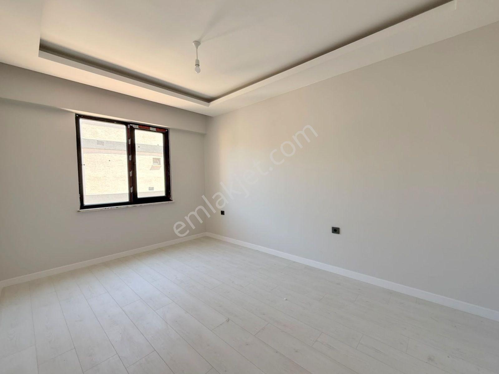 Mertcan'dan Yayalar Mah. Caddeye 1dk Balkonlu Sıfır 3+1 Daire — fotoğraf 10