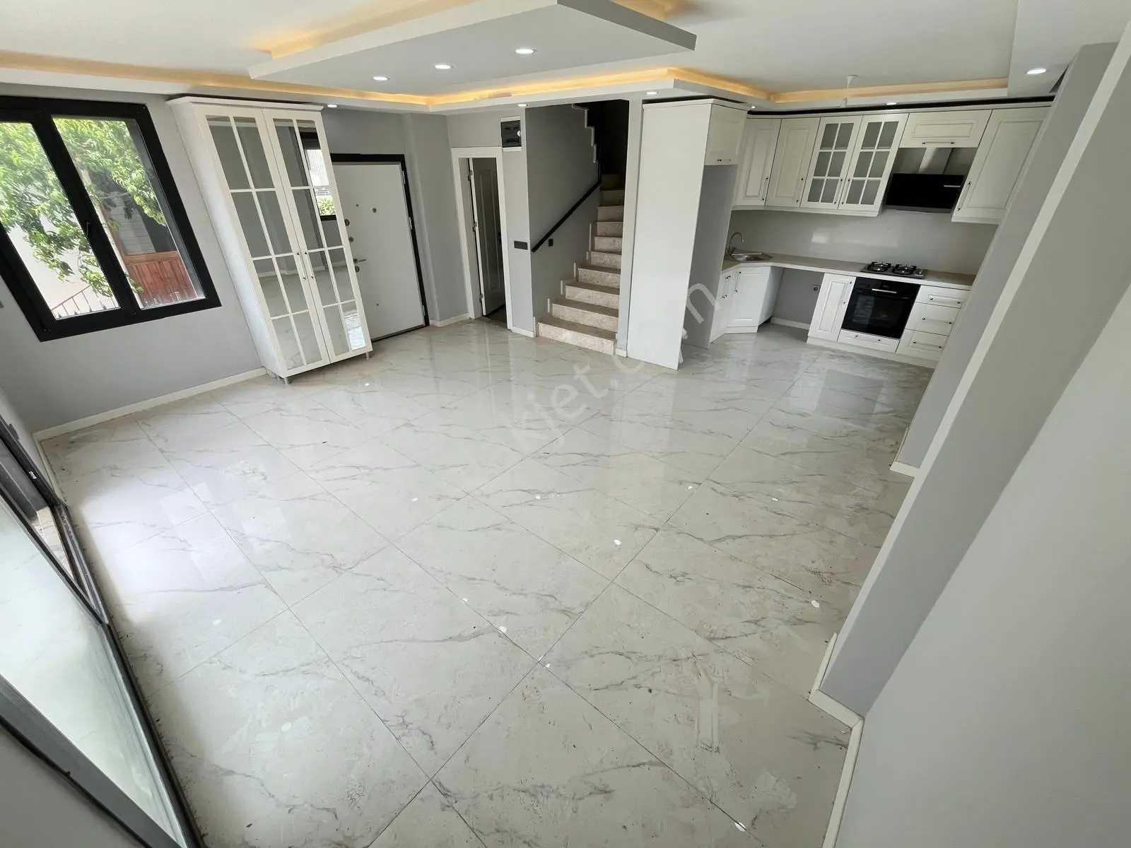 ▀güçten Gürede Geniş Bahçeli Denize 450 Metre Sıfır Lüx 3+1villa — fotoğraf 13