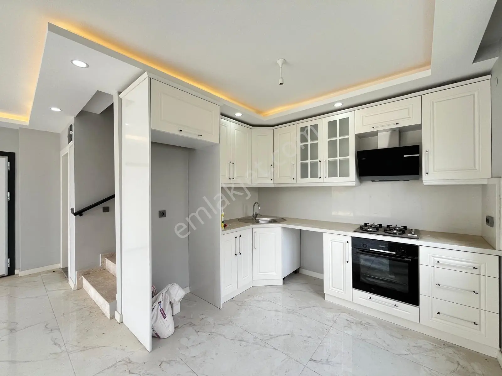 ▀güçten Gürede Geniş Bahçeli Denize 450 Metre Sıfır Lüx 3+1villa — fotoğraf 18