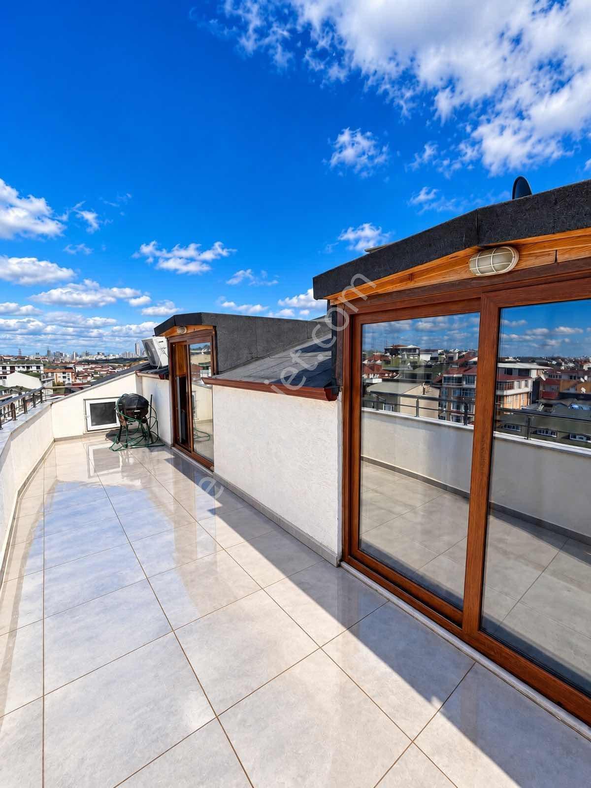 Başakşehir Altınşehirde Satılık, Teraslı 4+1 Dubleks Daire — fotoğraf 3