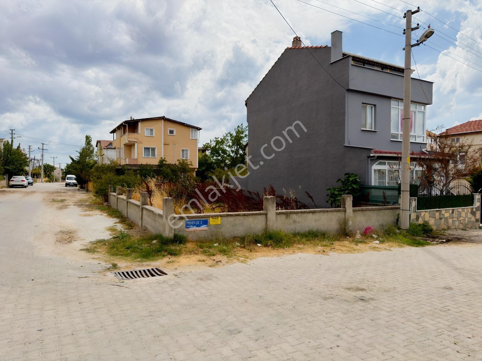 Tekirdağ Yeniçiflikte İmarlı Arsa Satılık — fotoğraf 2