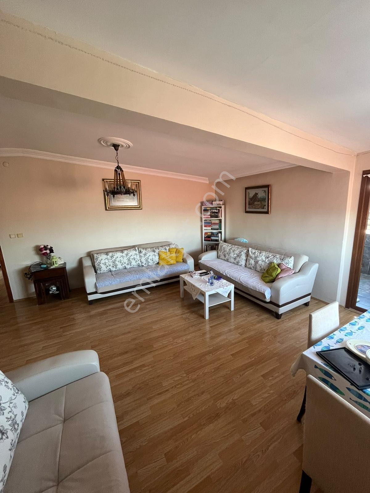 Uğur Gayrimenkul'den Yunus Emre Mah'de 3+1 Satılık Teras Daire — fotoğraf 3