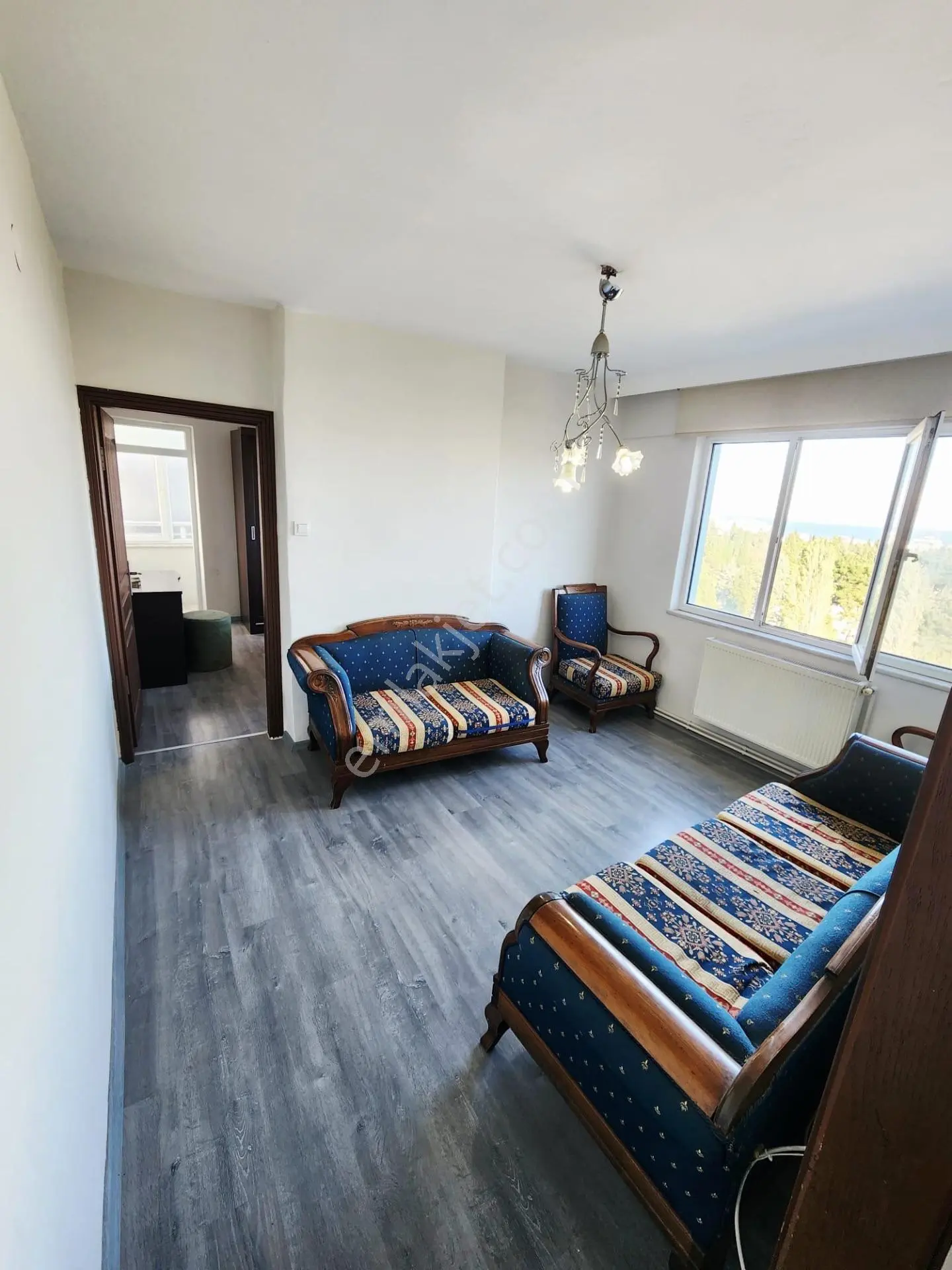 Fevzi Çakmak Mahallesinde İçi Yapılı Satılık Daire