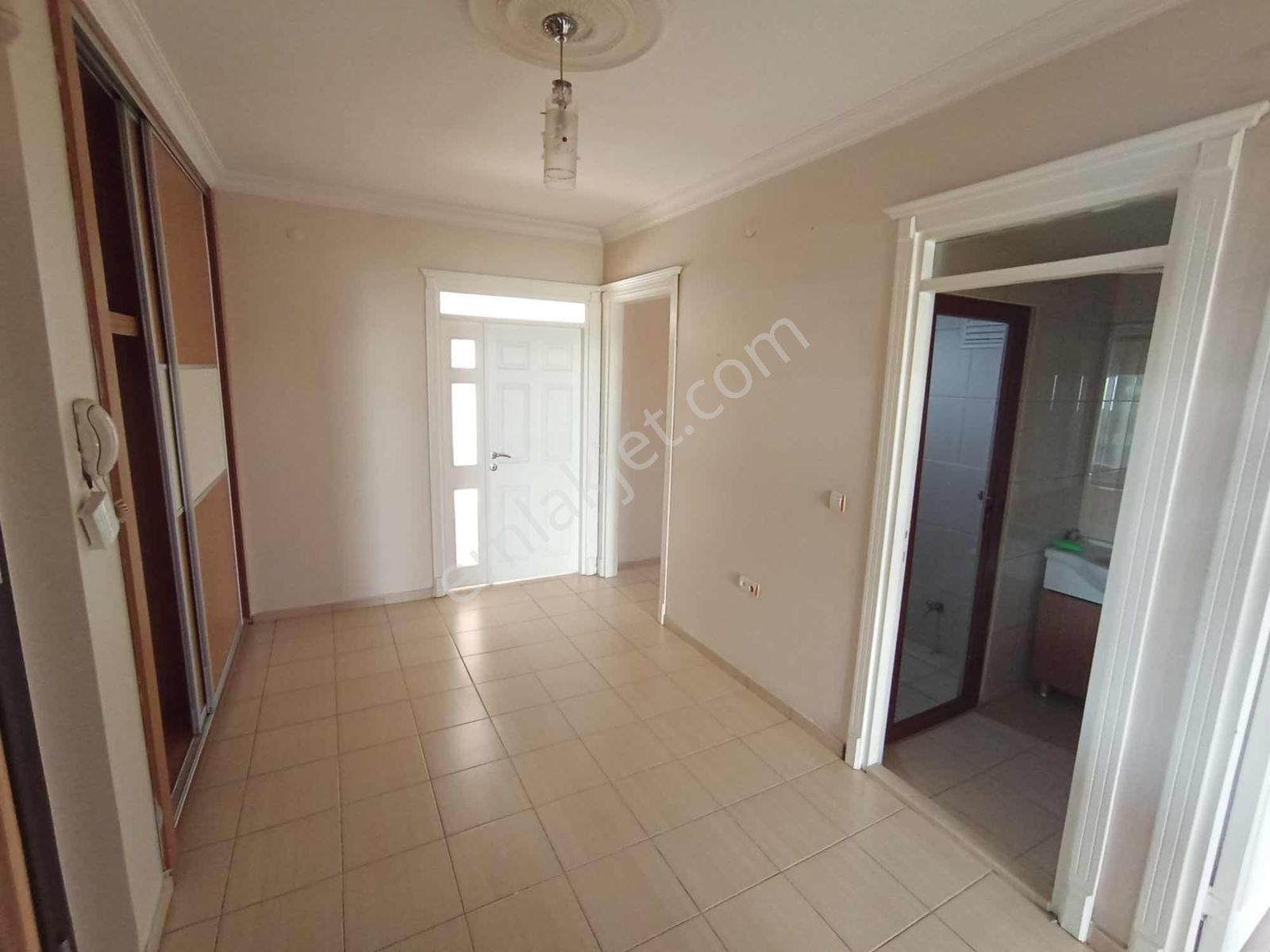 Bağcılar Bölgesi Aramtigran Bulvarı Cıvarı 4+1 Satılık Daire — fotoğraf 3