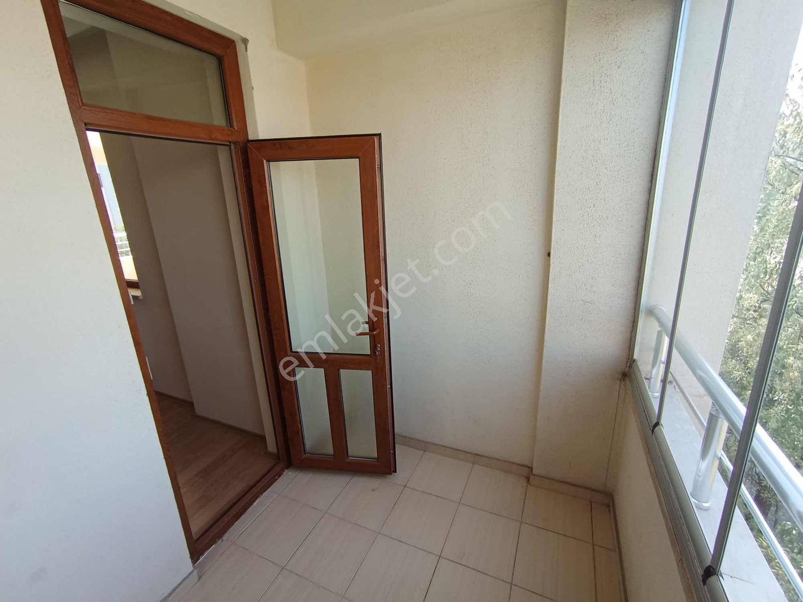 Bağcılar Bölgesi Aramtigran Bulvarı Cıvarı 4+1 Satılık Daire — fotoğraf 13