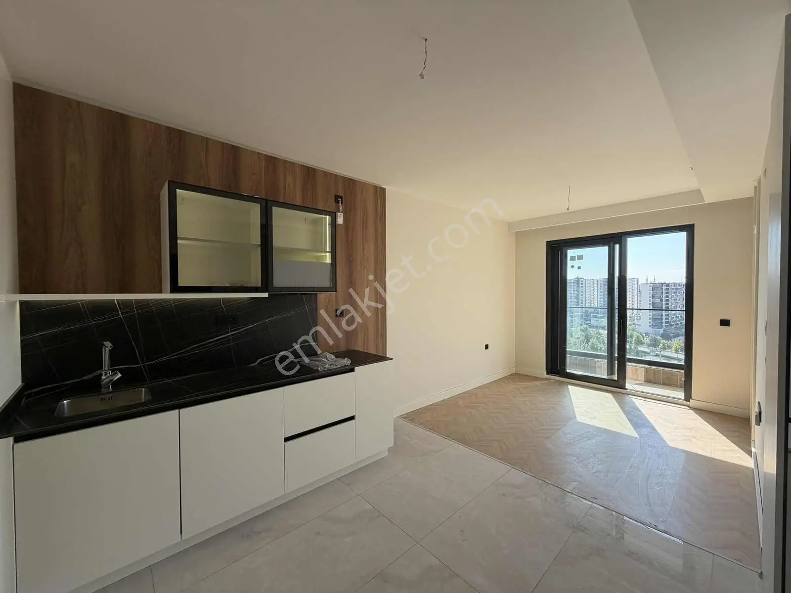 Gamador Parla 1+1 Satılık Daire // Göl Manzaralı 6. Kat — fotoğraf 12