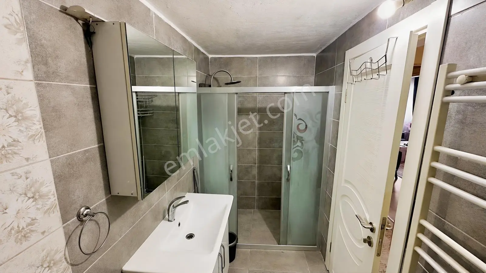 Karşıyaka Alaybey Satılık 2+1 Daire — fotoğraf 20