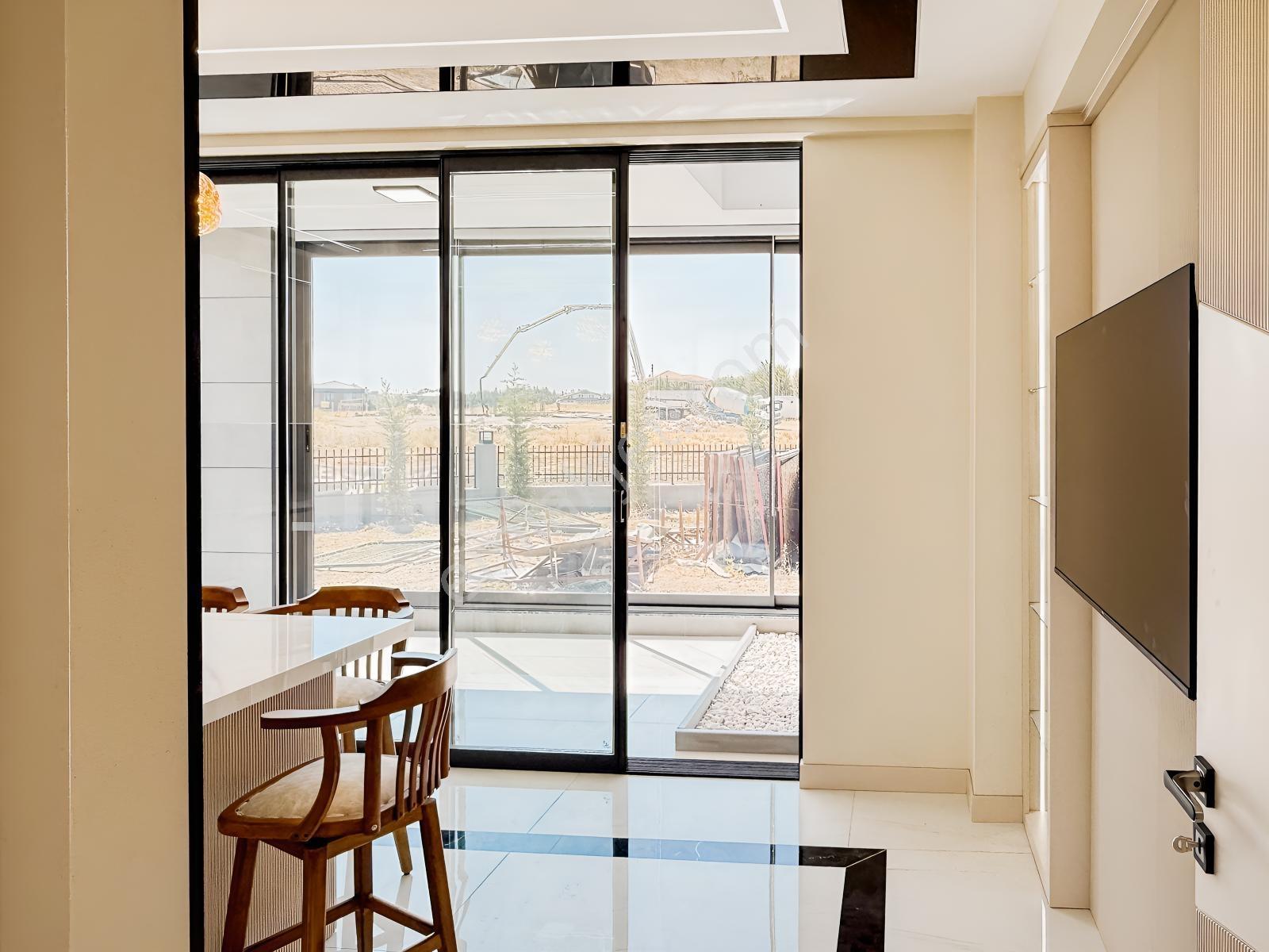 Hacılar Site İçinde 4+1 Villa 750 M2 Arsa 500 M2 Bahçeli — fotoğraf 19