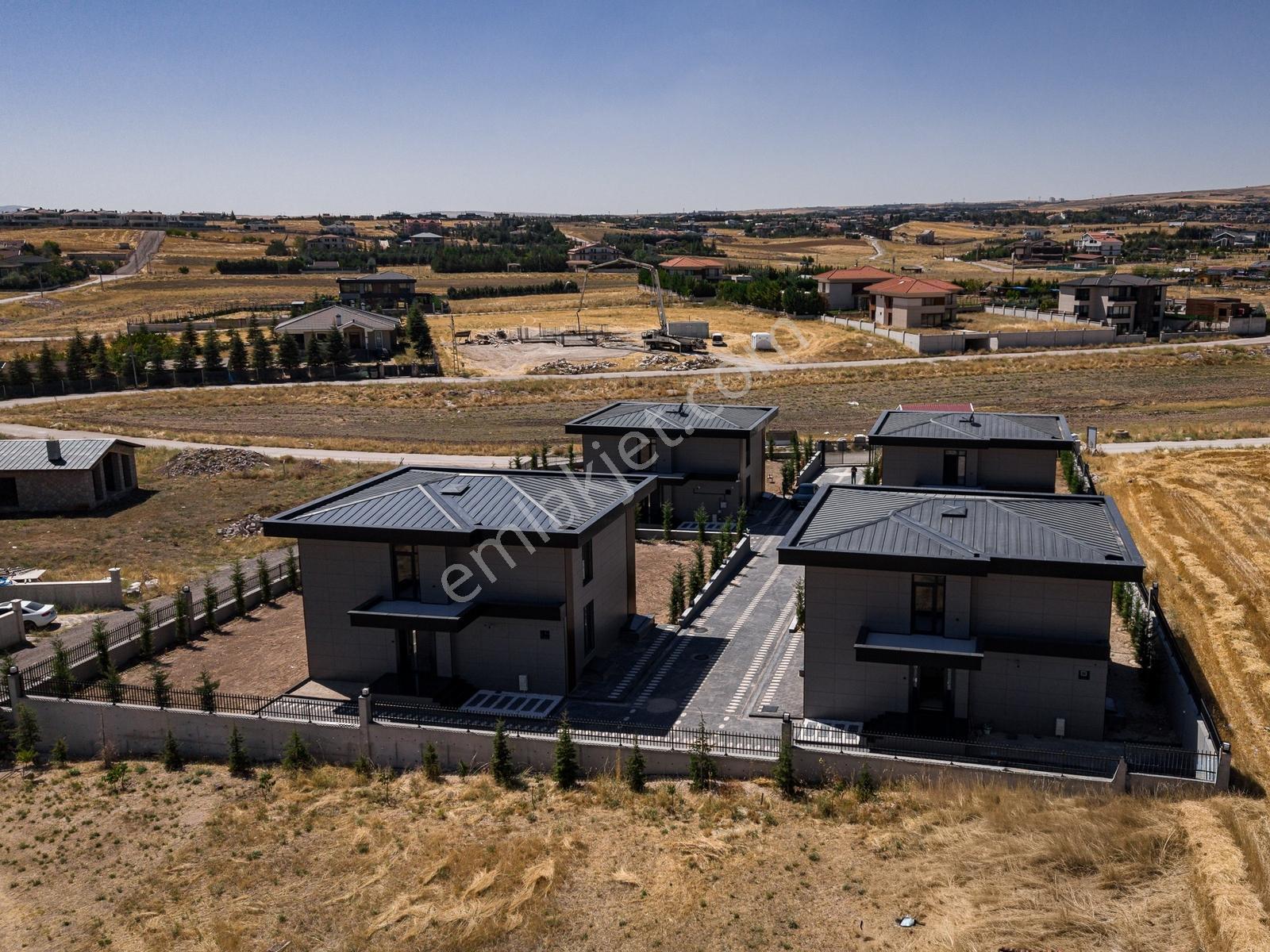 Hacılar Site İçinde 4+1 Villa 750 M2 Arsa 500 M2 Bahçeli — fotoğraf 30