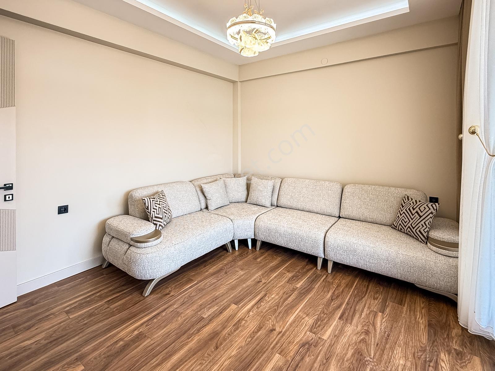 Hacılar Site İçinde 4+1 Villa 750 M2 Arsa 500 M2 Bahçeli — fotoğraf 32
