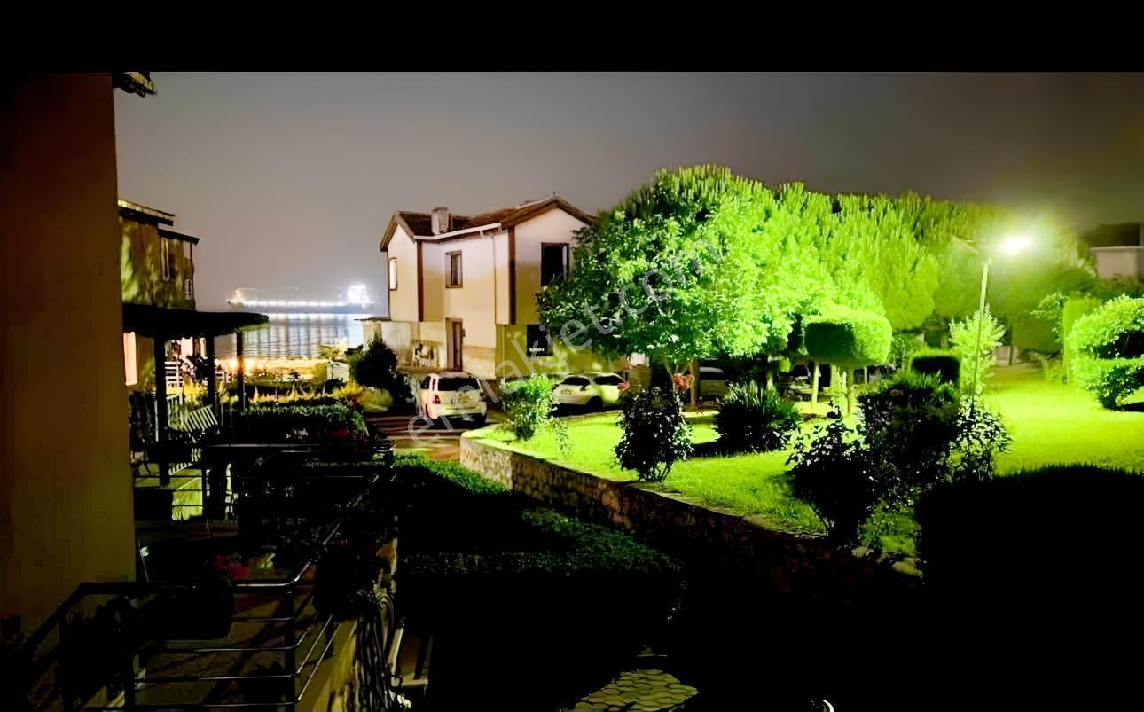 Beylikdüzü Sahil Mahallesi Denize Sıfır 6+1 Satılık Villa — fotoğraf 2