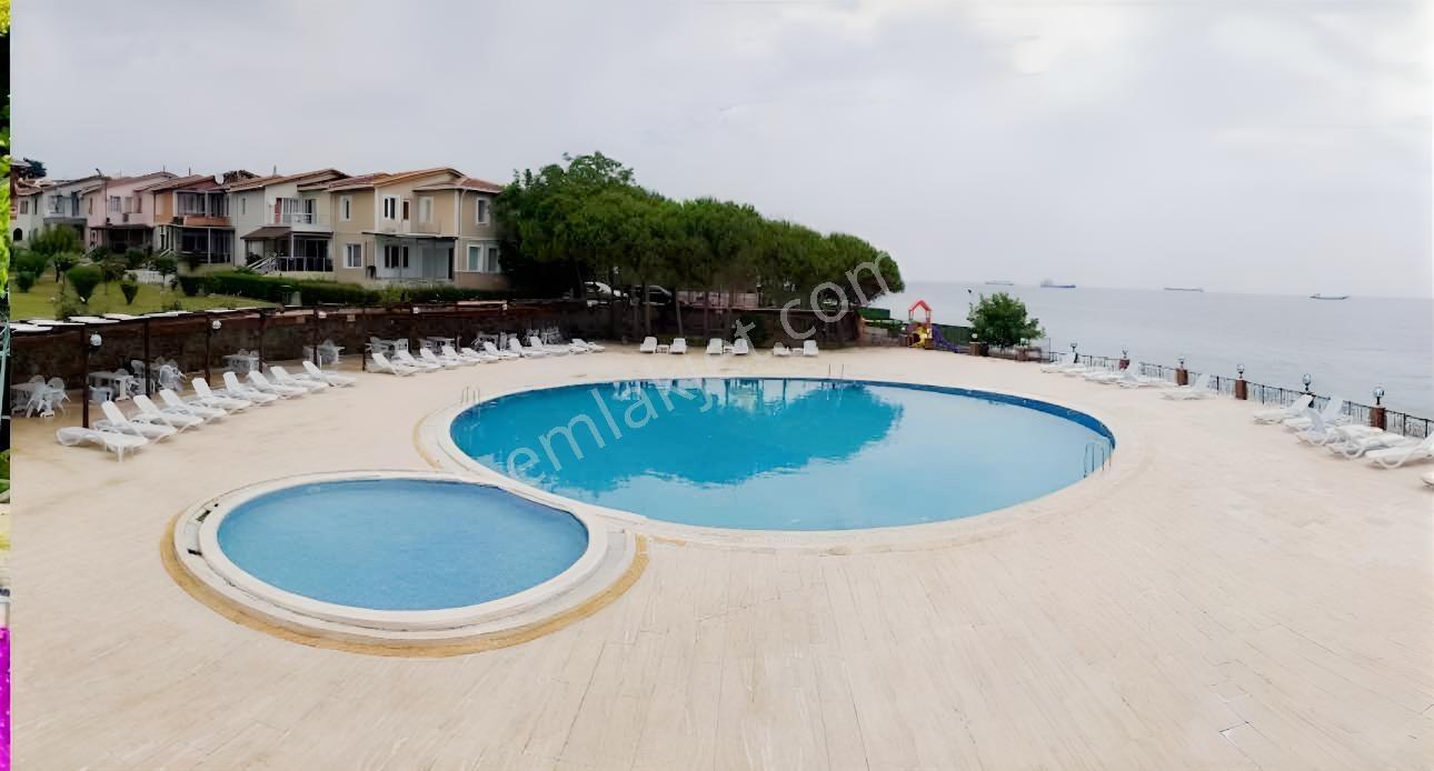Beylikdüzü Sahil Mahallesi Denize Sıfır 6+1 Satılık Villa — fotoğraf 3
