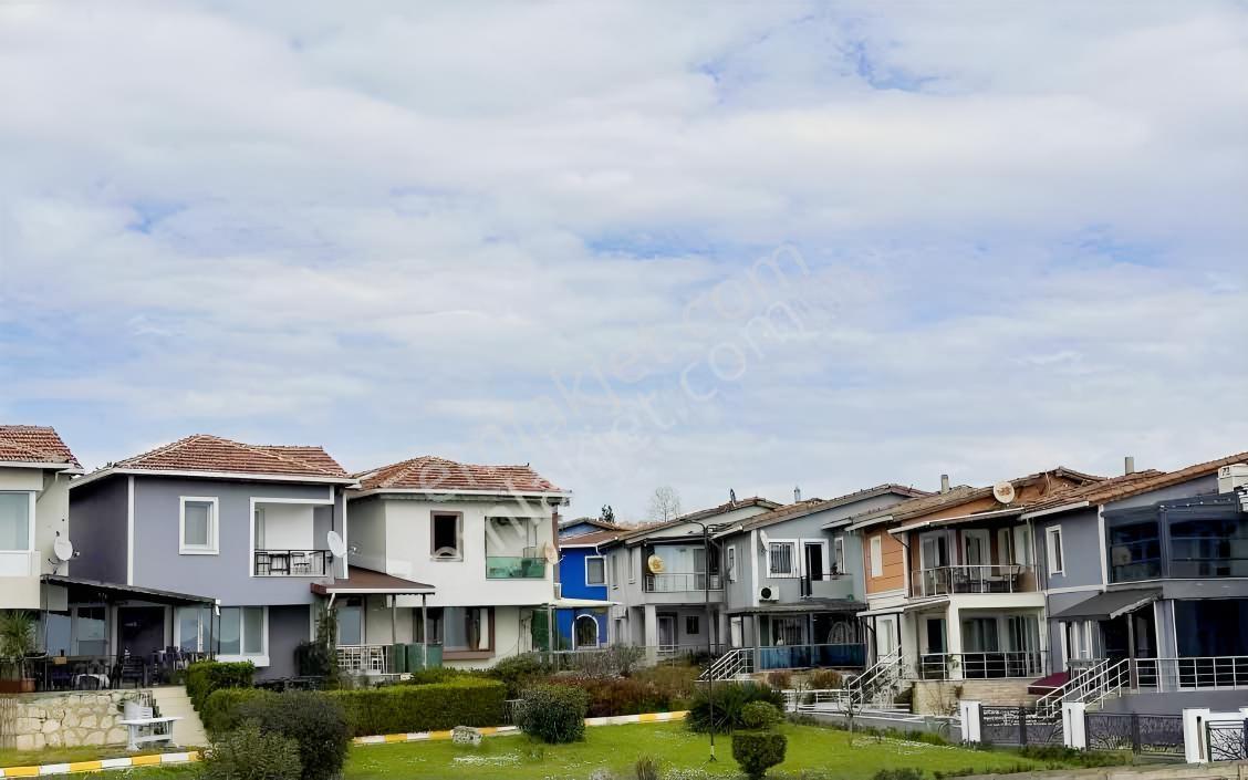 Beylikdüzü Sahil Mahallesi Denize Sıfır 6+1 Satılık Villa — fotoğraf 5