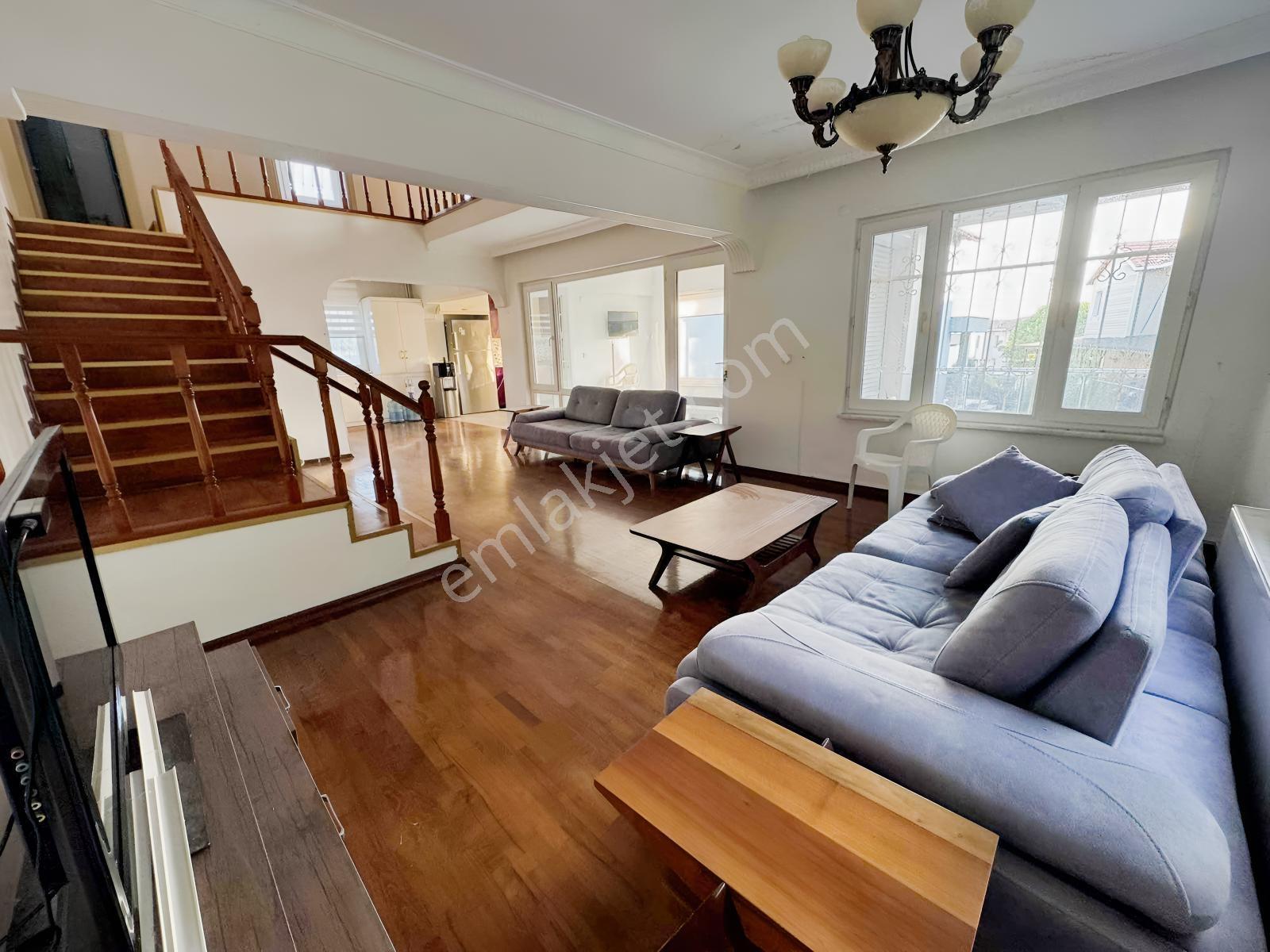 Beylikdüzü Sahil Mahallesi Denize Sıfır 6+1 Satılık Villa — fotoğraf 28