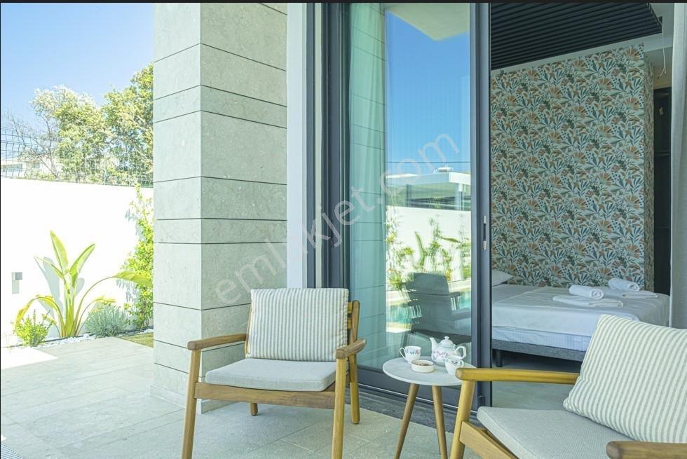 Yalıkavak'ta 550 M2 Arsa İçerisinde 3+1 Tek Katlı Lüx Villa ! — fotoğraf 14
