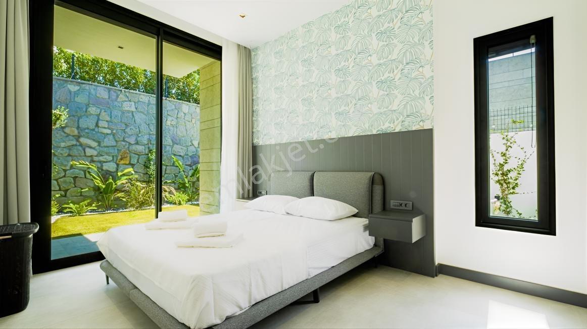 Yalıkavak'ta 550 M2 Arsa İçerisinde 3+1 Tek Katlı Lüx Villa ! — fotoğraf 17