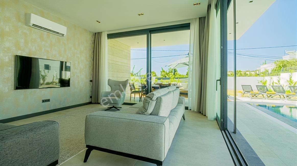 Yalıkavak'ta 550 M2 Arsa İçerisinde 3+1 Tek Katlı Lüx Villa ! — fotoğraf 29