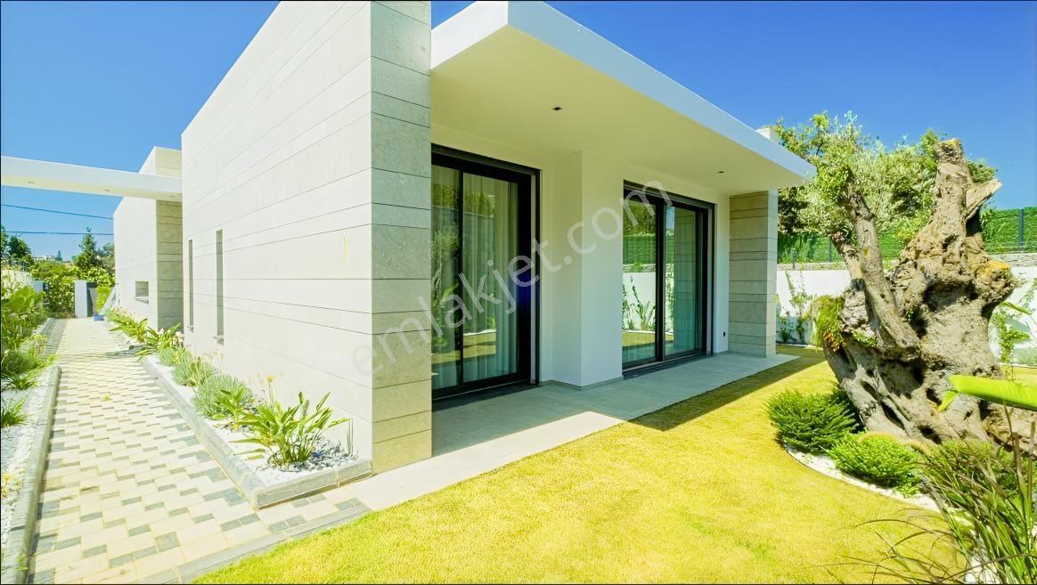 Yalıkavak'ta 550 M2 Arsa İçerisinde 3+1 Tek Katlı Lüx Villa ! — fotoğraf 30