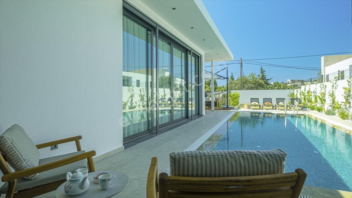 Yalıkavak'ta 550 M2 Arsa İçerisinde 3+1 Tek Katlı Lüx Villa ! — fotoğraf 33