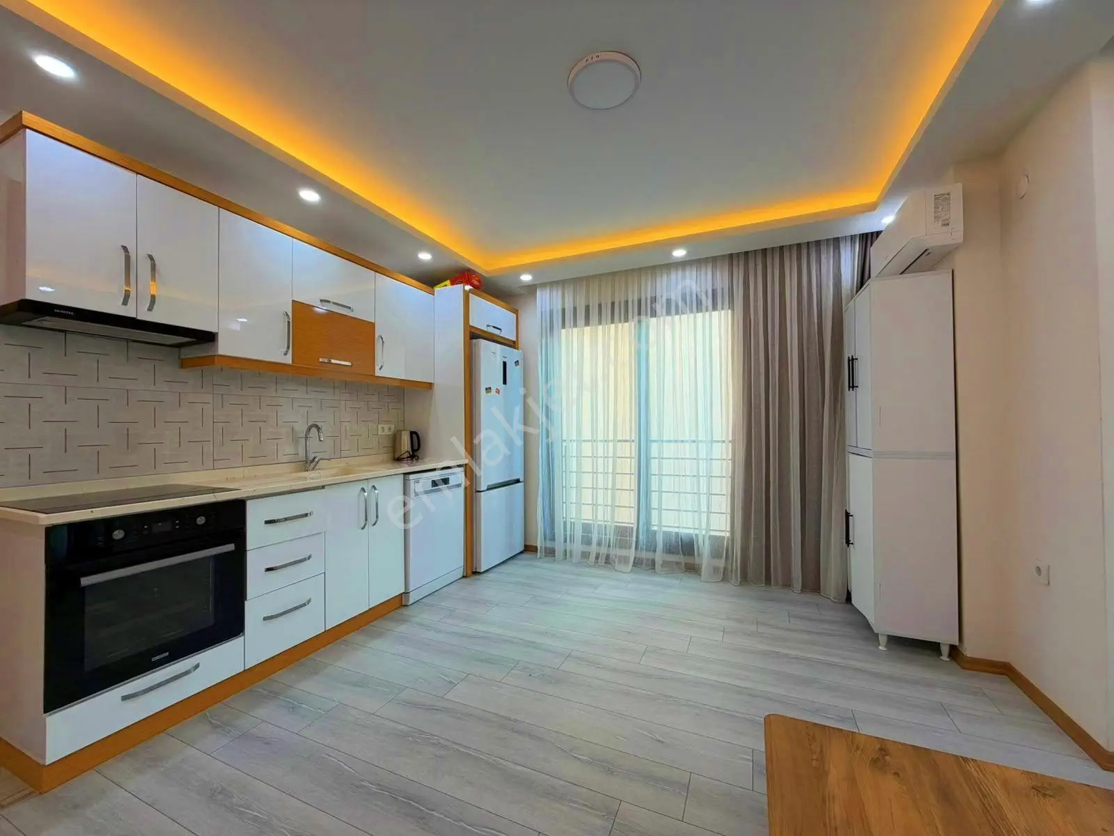 Didim Efeler 'de Emin Oto Arkasında Satılık Eşyalı 2+1 Daire — fotoğraf 9