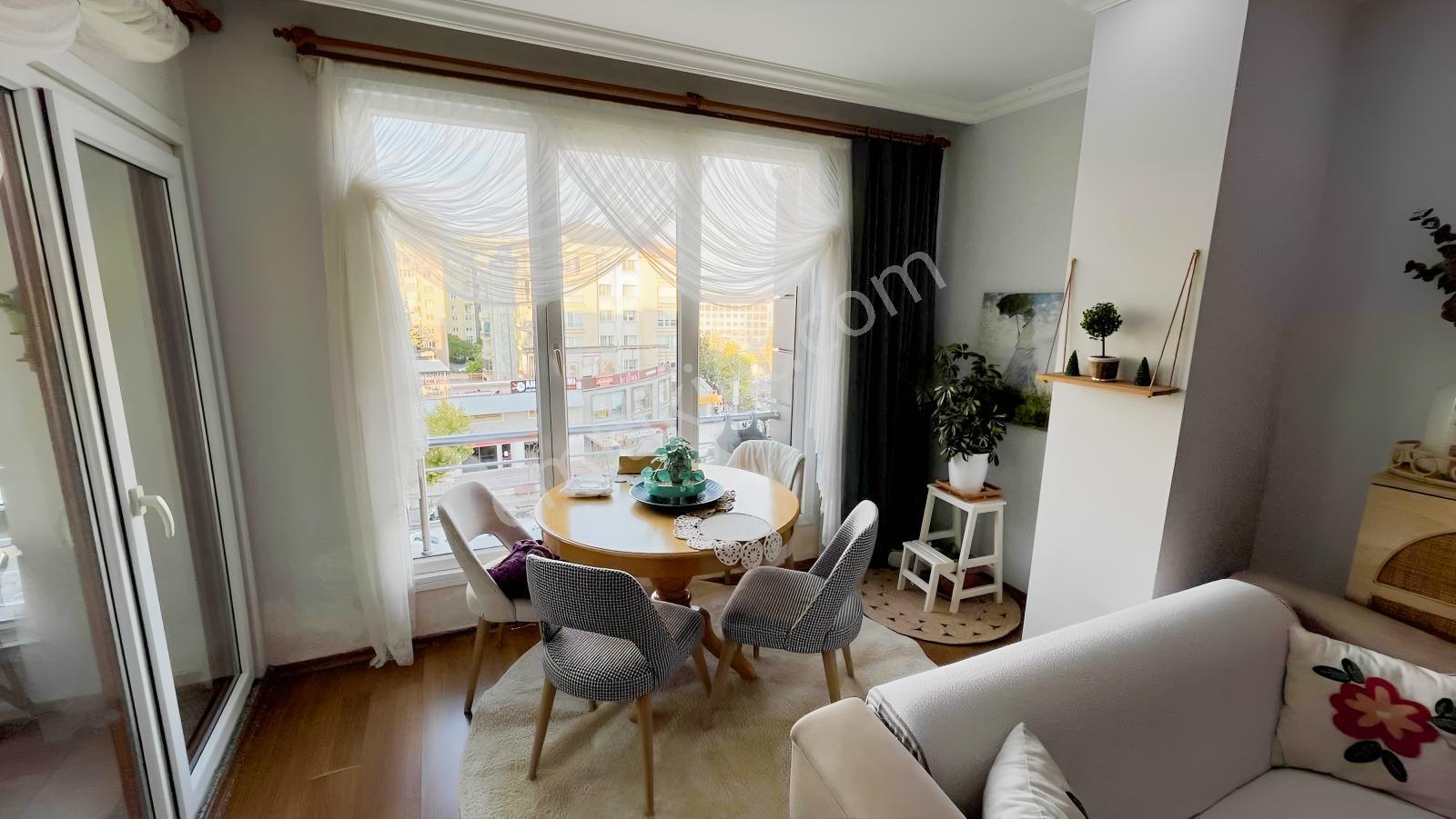 Mimaroba Mahallesi'nde Satılık 2+1 Daire — fotoğraf 4