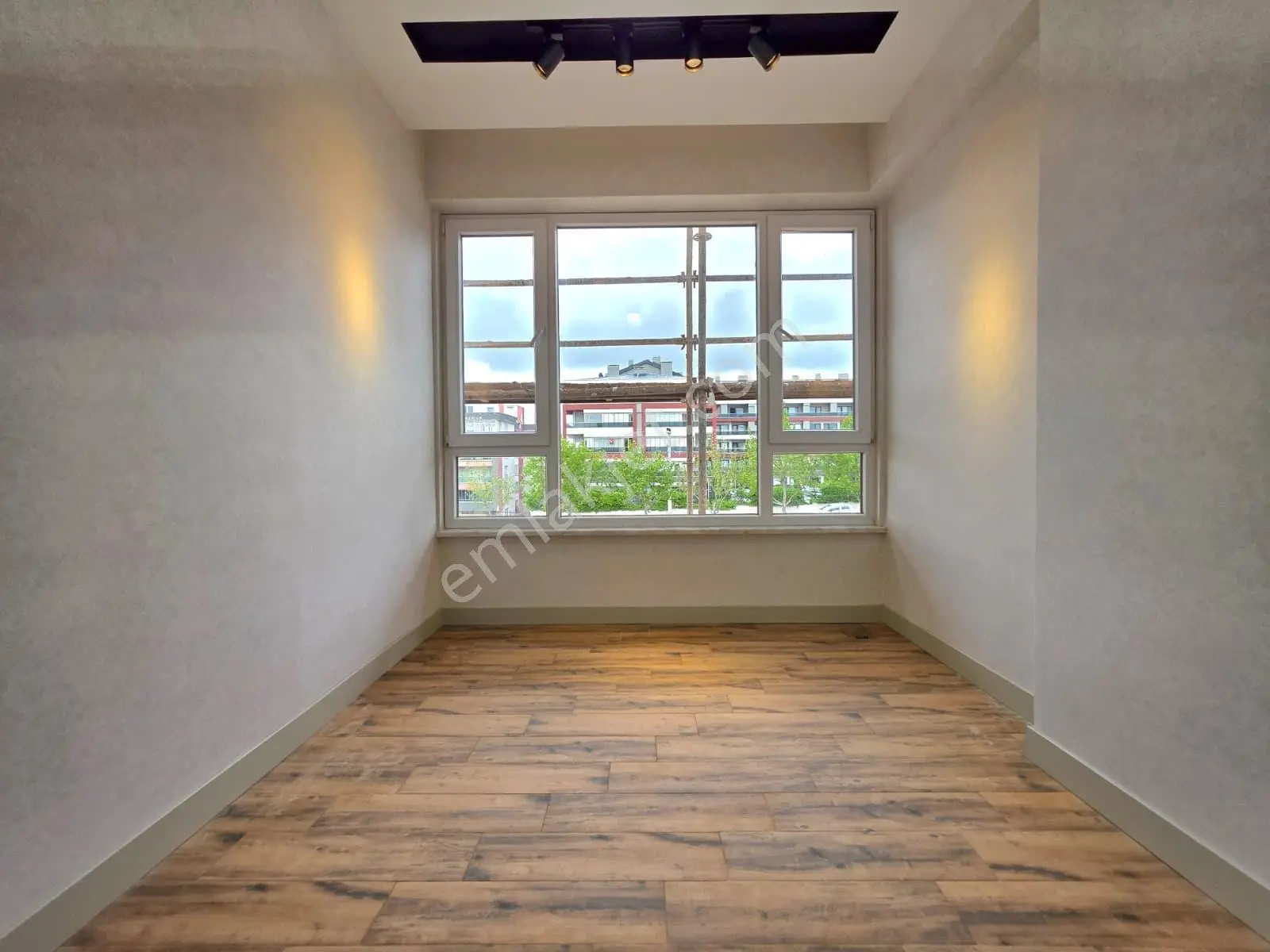 Yüksel Şahin'den Piri Reis Tramvay Durağı Civarı Sıfır 2+1 Daire — fotoğraf 30