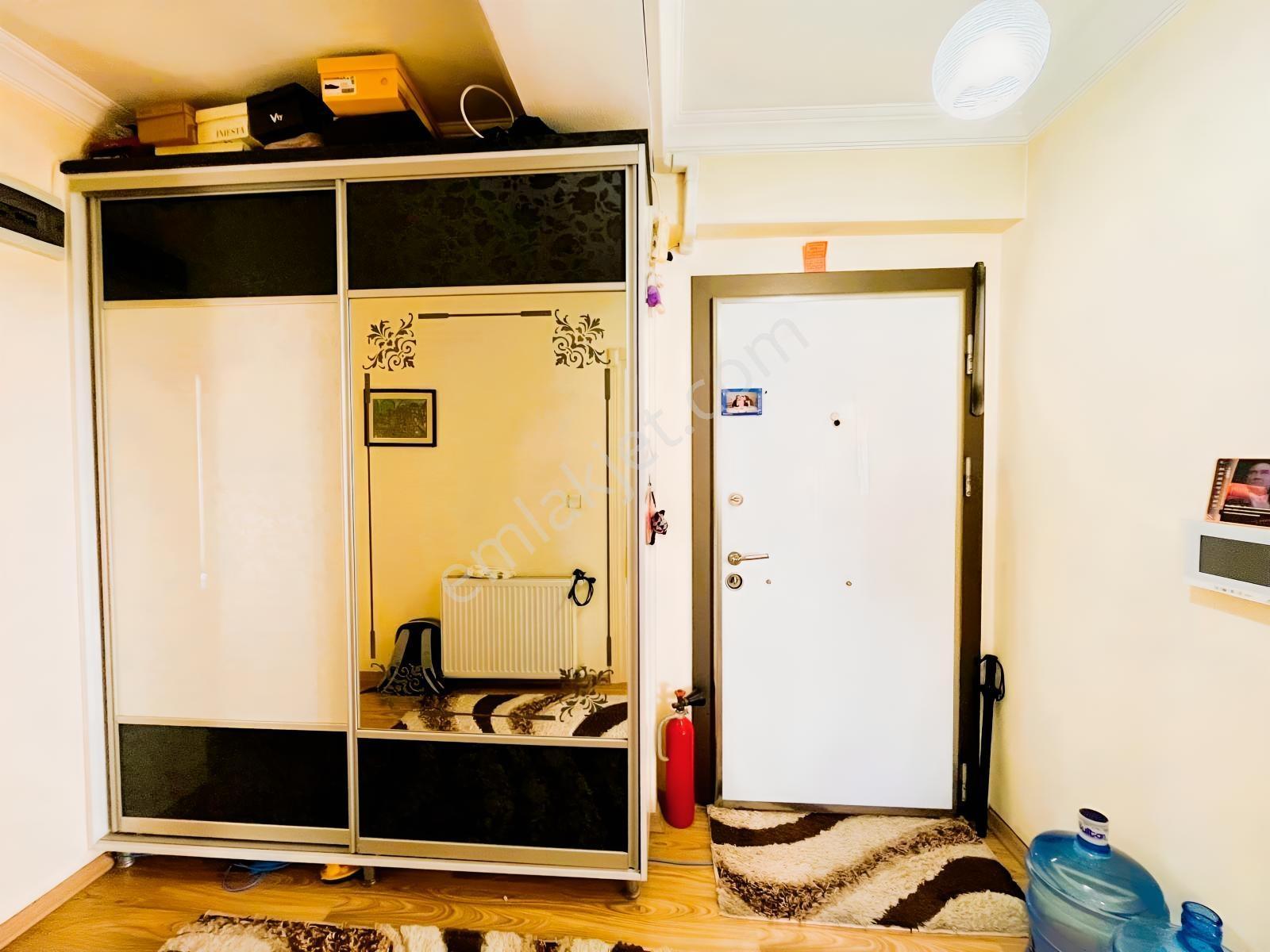 Eu Gayrimenkulden Körfez Hastaneye/avm'lere Çok Yakın 3+1 Daire — fotoğraf 5