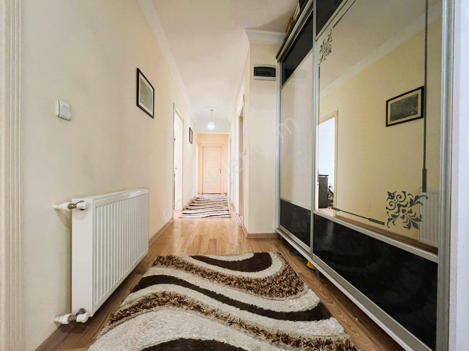 Eu Gayrimenkulden Körfez Hastaneye/avm'lere Çok Yakın 3+1 Daire — fotoğraf 6