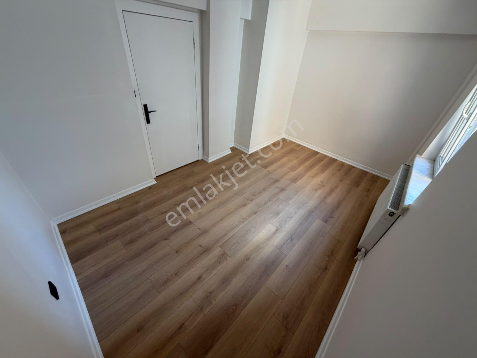 !!hayal'den Plevnede Yapılı Geniş Çift Balkonlu Lütra Lüx Yapıda Daire!! — fotoğraf 16