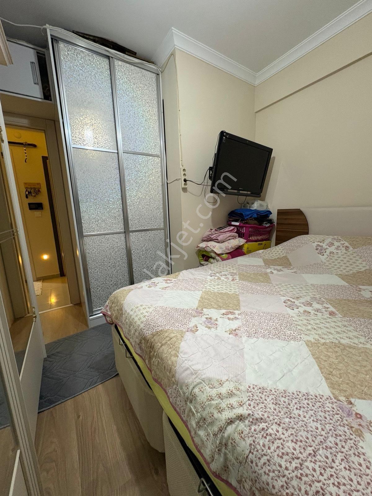 Ordu Cad. Ve Anadolu Cad. Yakını Ara Kat Kombili 2+1 6 Yaş Bina — fotoğraf 11